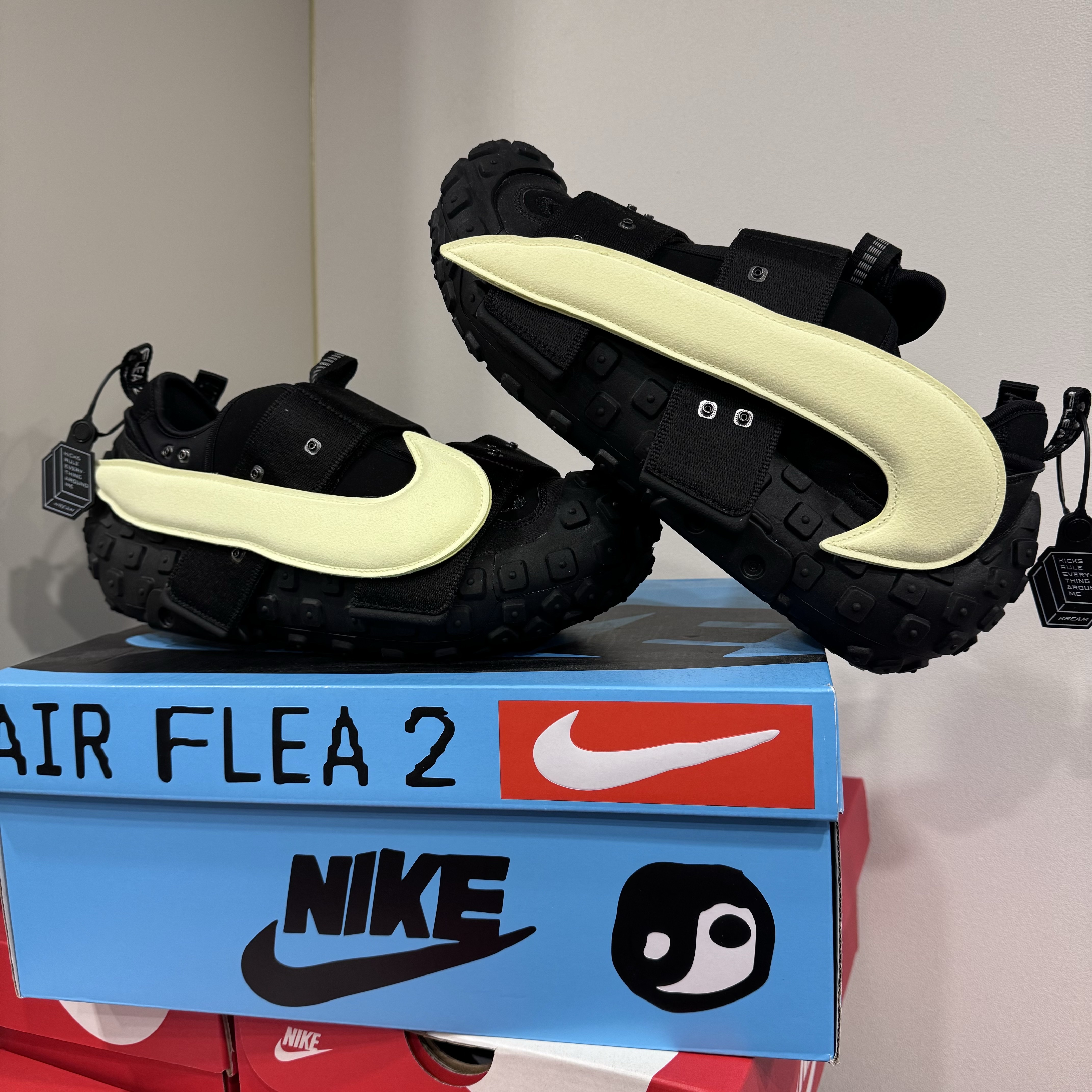 Nike x Cactus Plant Flea Market Air Flea 2 Black Alabaster 착용 스타일 - 1