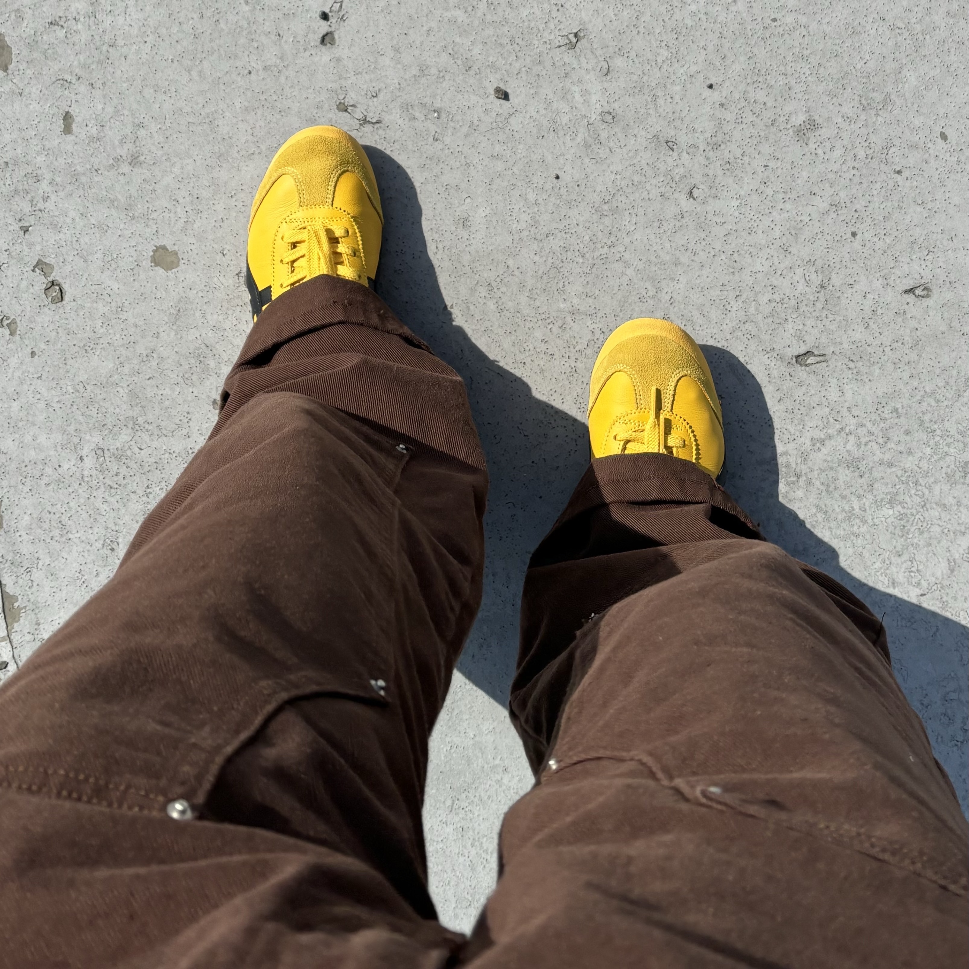 Onitsuka Tiger Mexico 66 Yellow Black 착용 스타일