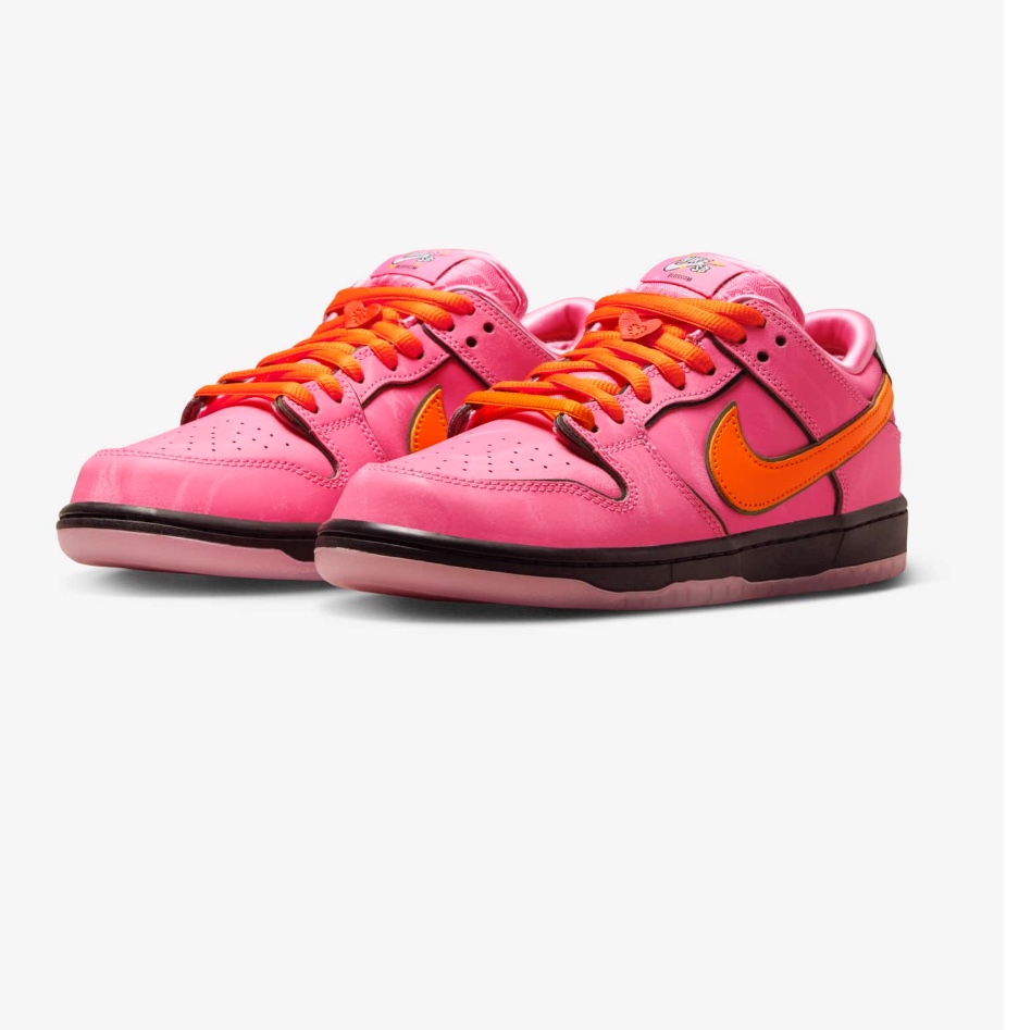 Nike x The Powerpuff Girls SB Dunk Low Pro QS Blossom 착용 스타일 - 2