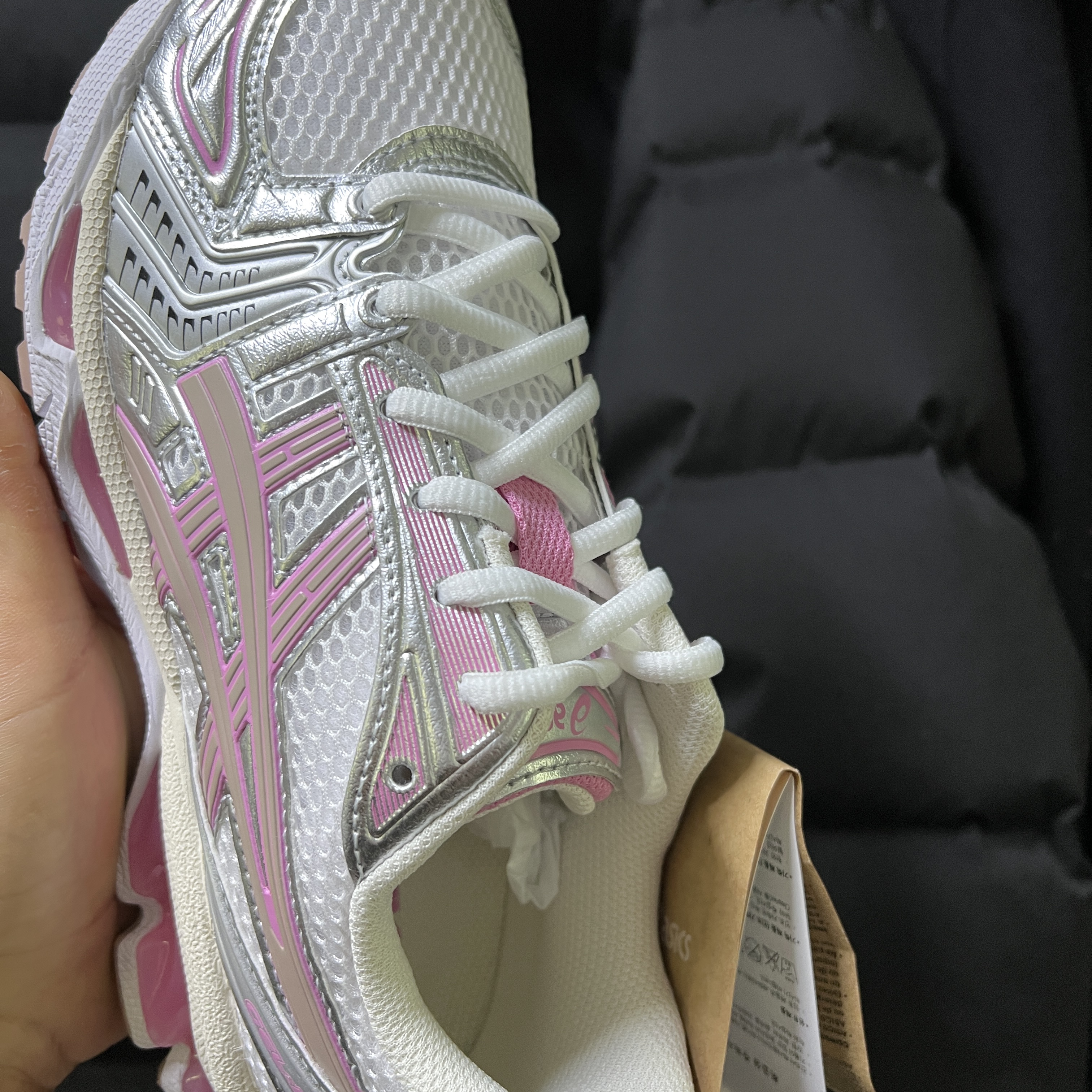 Asics Unlimited Gel-Kayano 14 White Fawn 착용 스타일 - 2