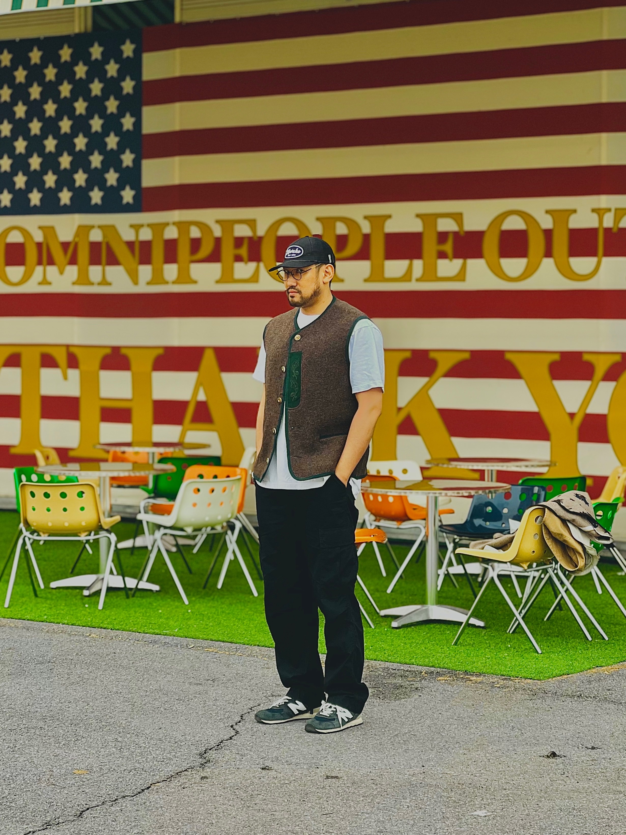 Carhartt WIP Columbia Ripstop Regular Cargo Pants Black, New Balance 574 Heritage Navy 착용 스타일 - 6