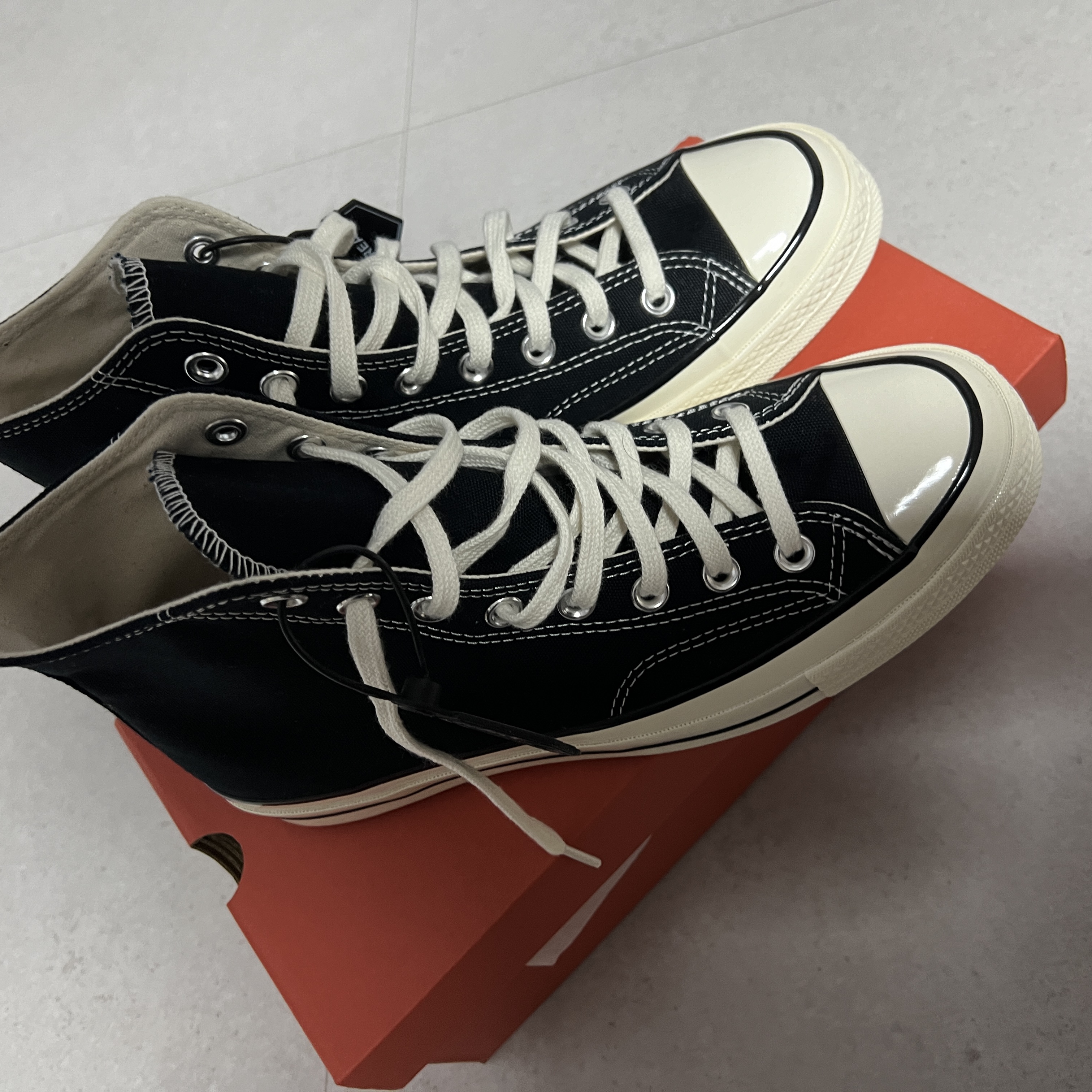 Converse Chuck 70 Hi Black 착용 스타일