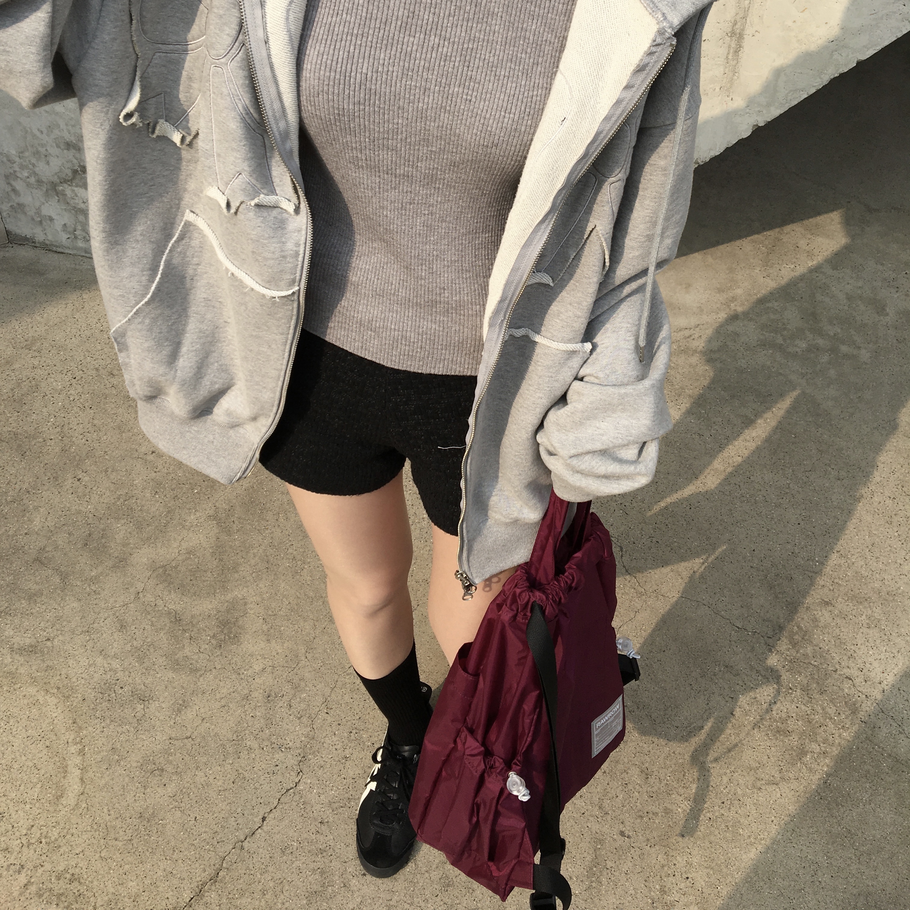 RAWROW Travel String Backpack Mini 720 Purple 착용 스타일 - 7