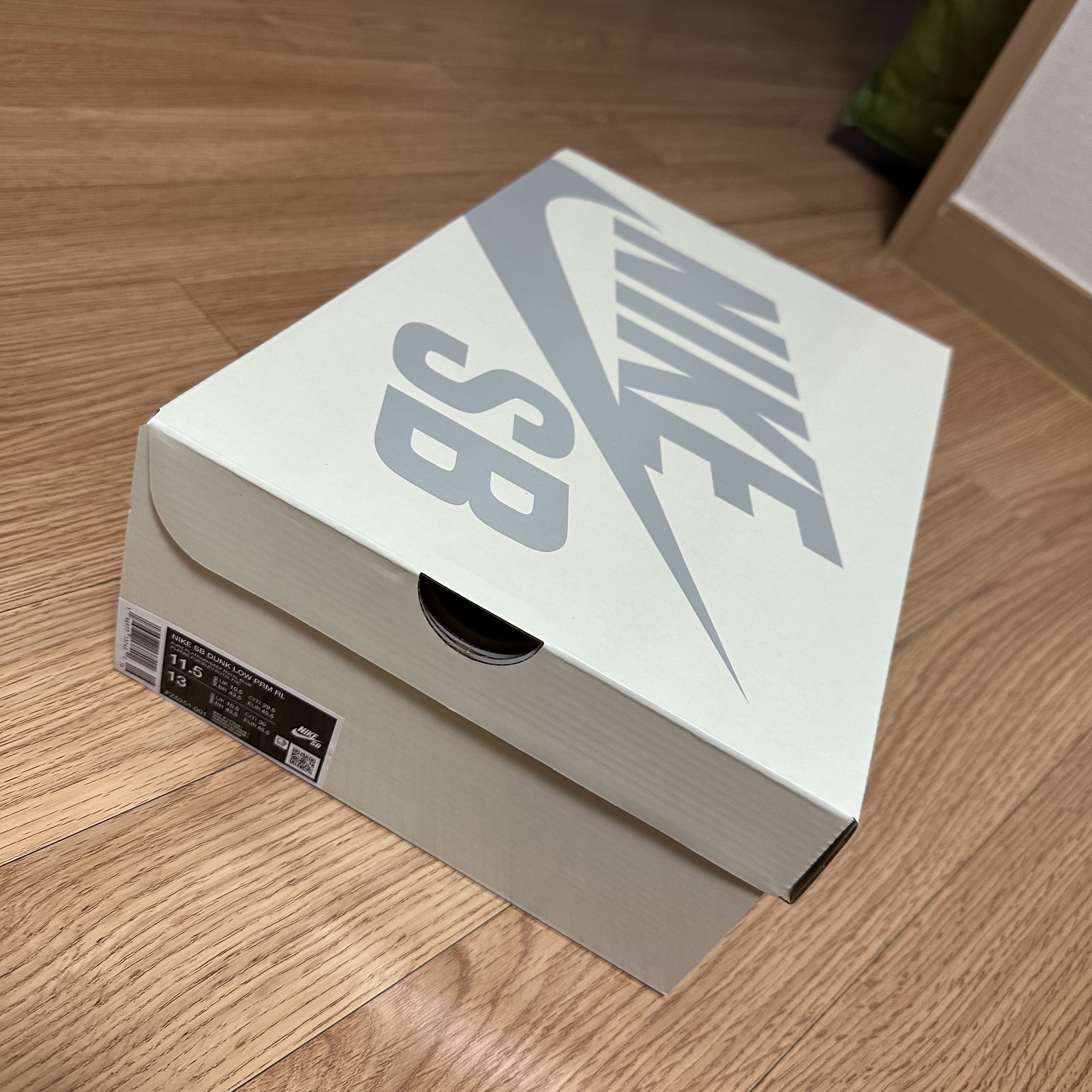 Nike x Rayssa Leal SB Dunk Low PRM Pure Platinum Vivid Purple 착용 스타일 - 1