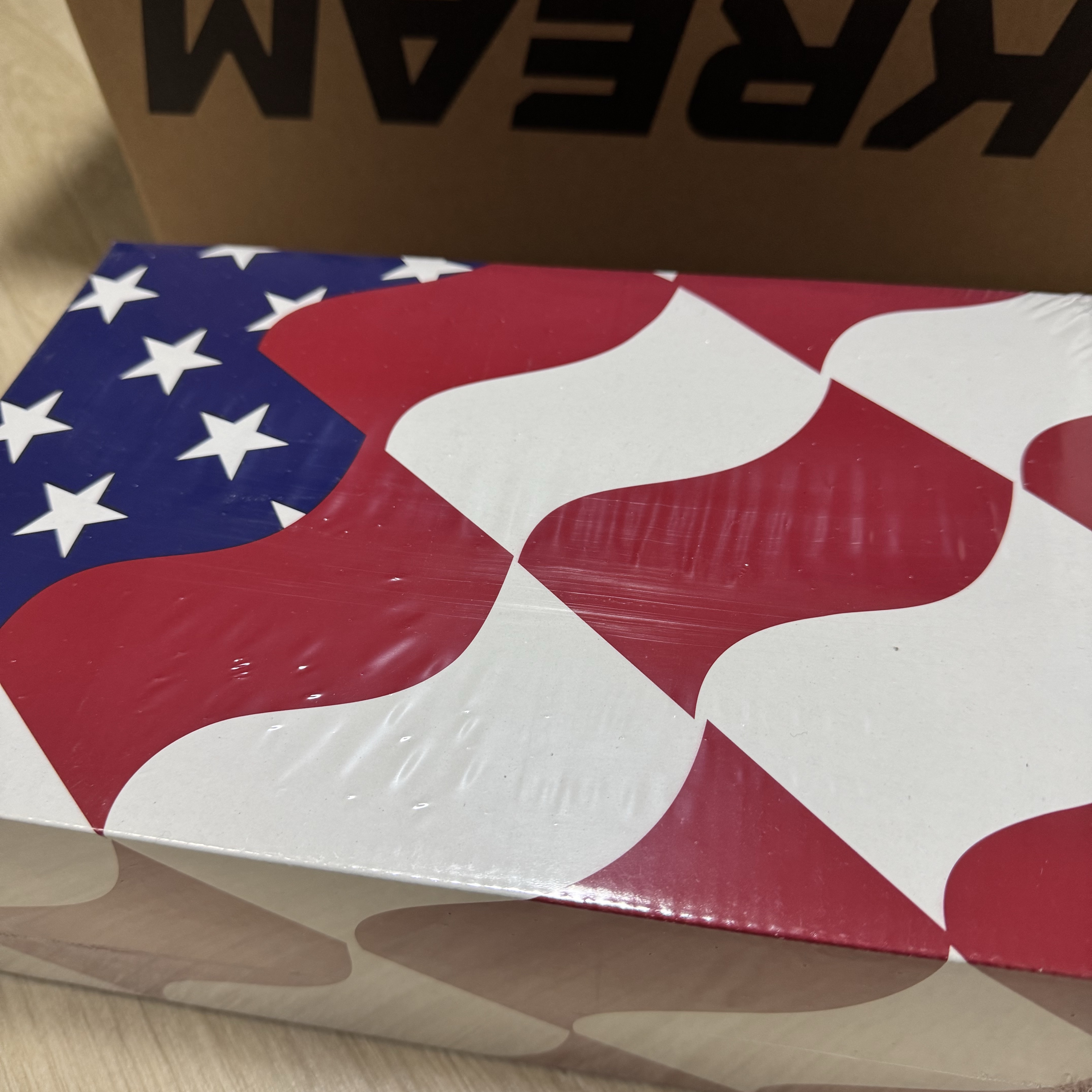 (W) Autry Medalist Low Leather Sneakers White 착용 스타일 - 2