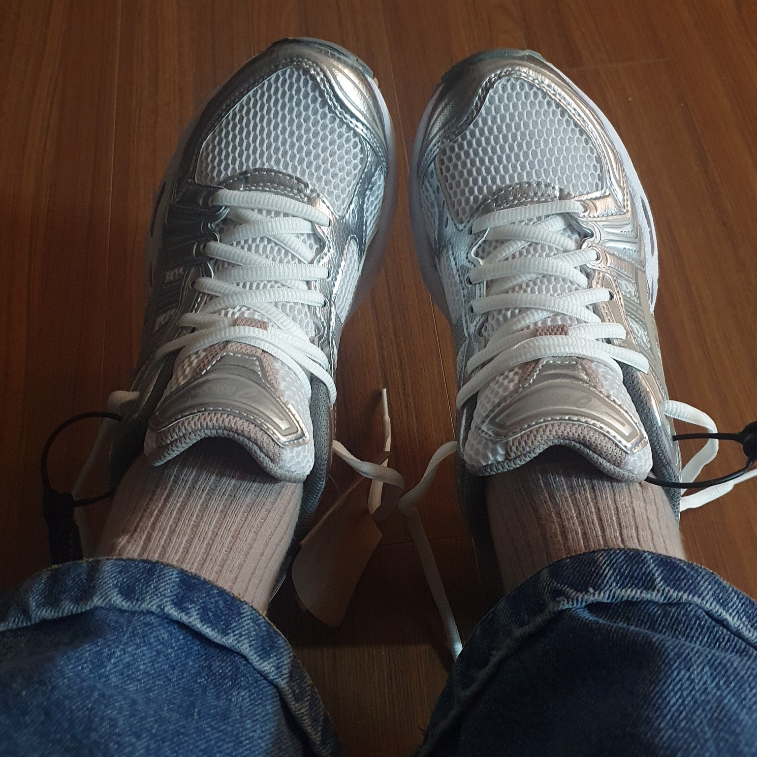 (W) Asics Gel-Kayano 14 White Moonrock 착용 스타일 - 3