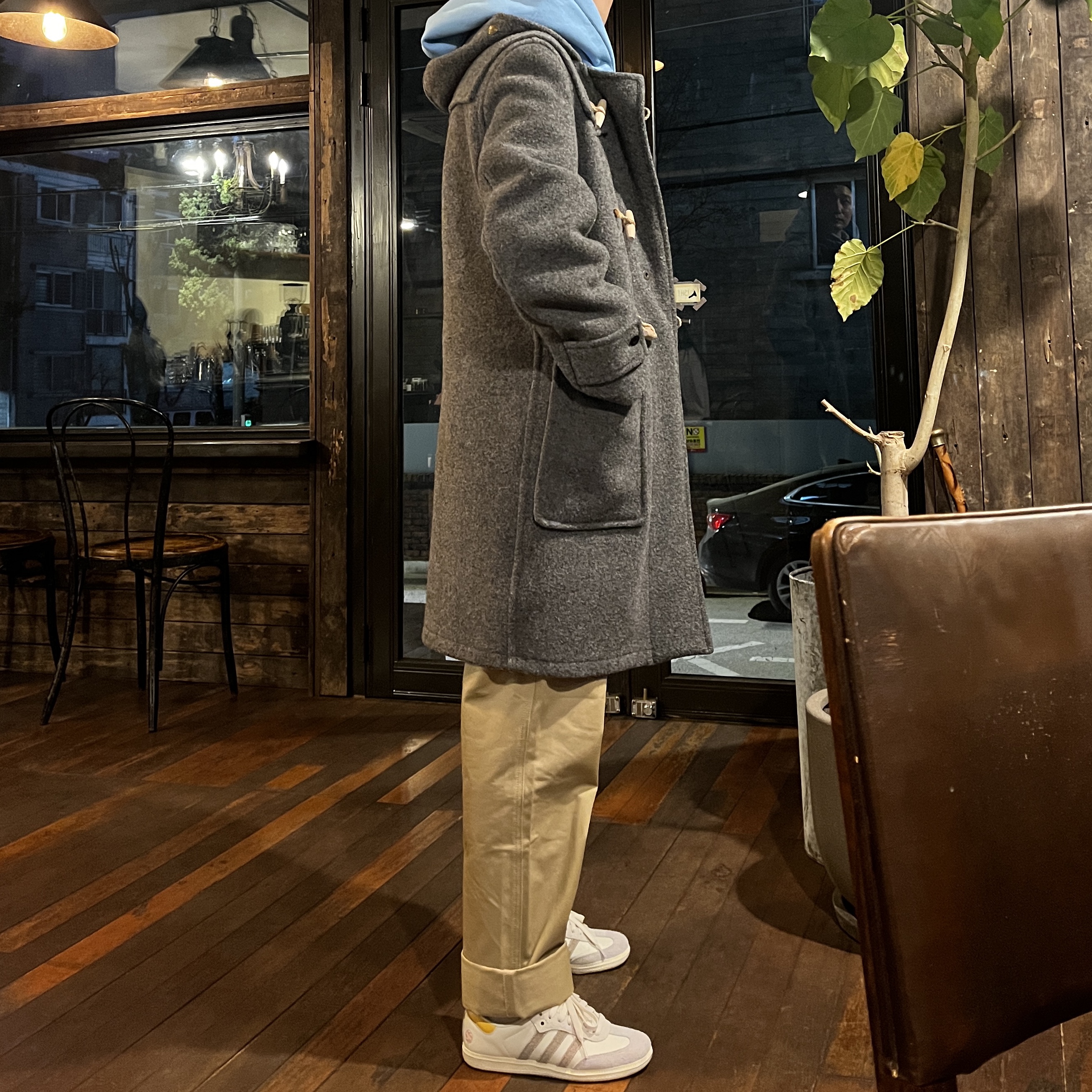 Adidas x Kasina Samba Consortium Cup Off White Trace Khaki, IAB Studio Hoodie Sky Blue Lemon 착용 스타일 - 2