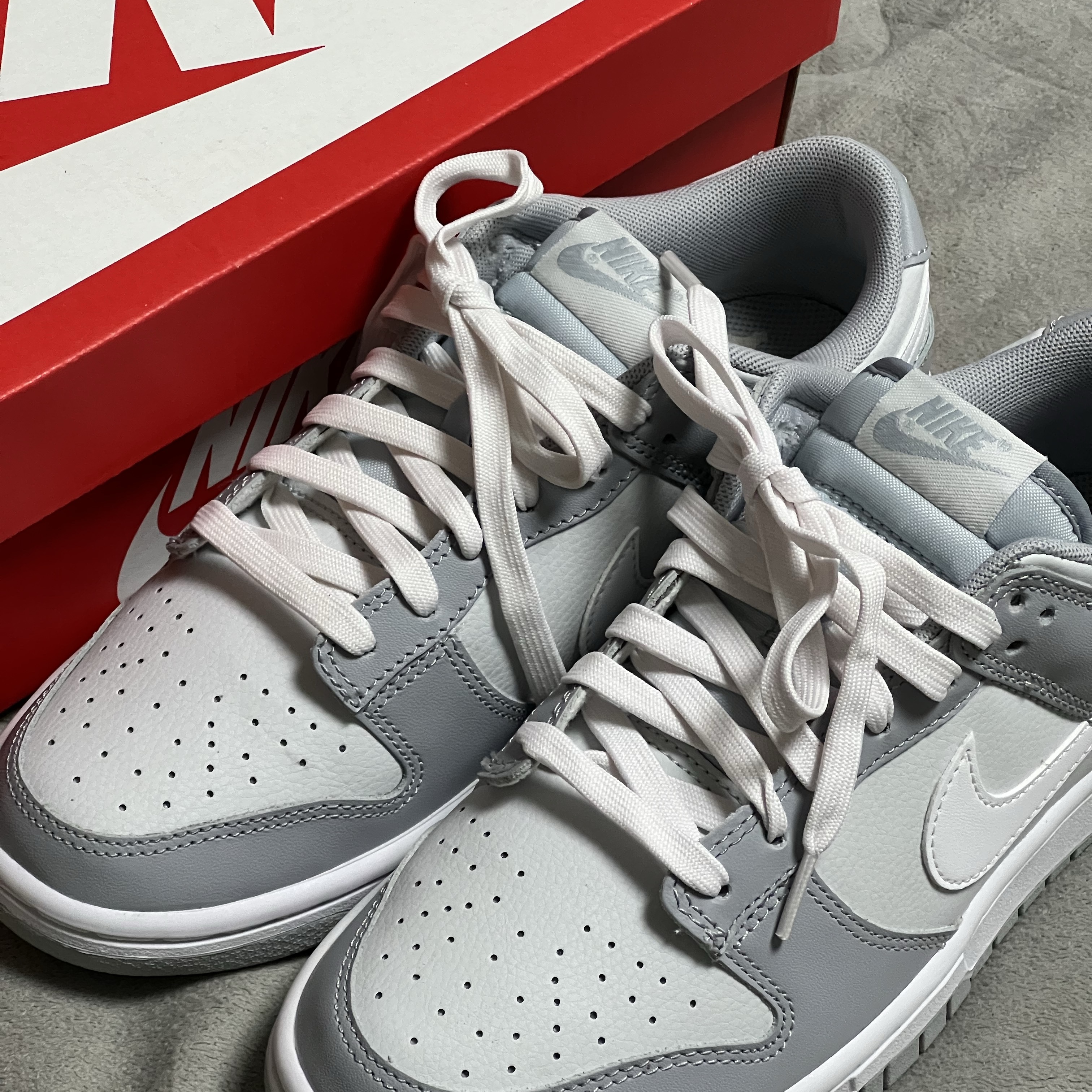 Nike Dunk Low Retro Wolf Grey 착용 스타일