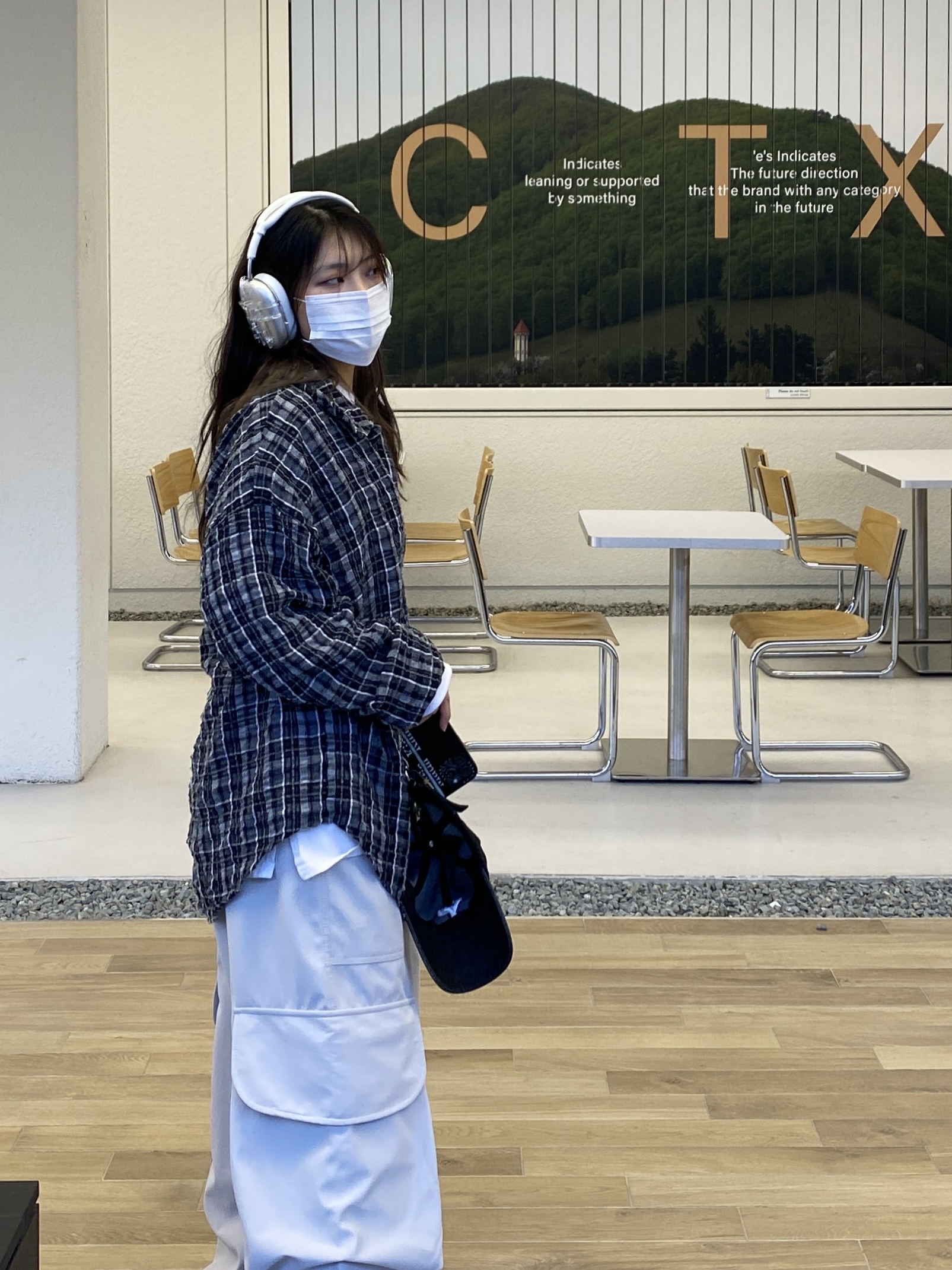 Test Artifact Era Origin Max 002x Clear, Apple AirPods Max Lightning Silver (Korean Ver.) 착용 스타일 - 6