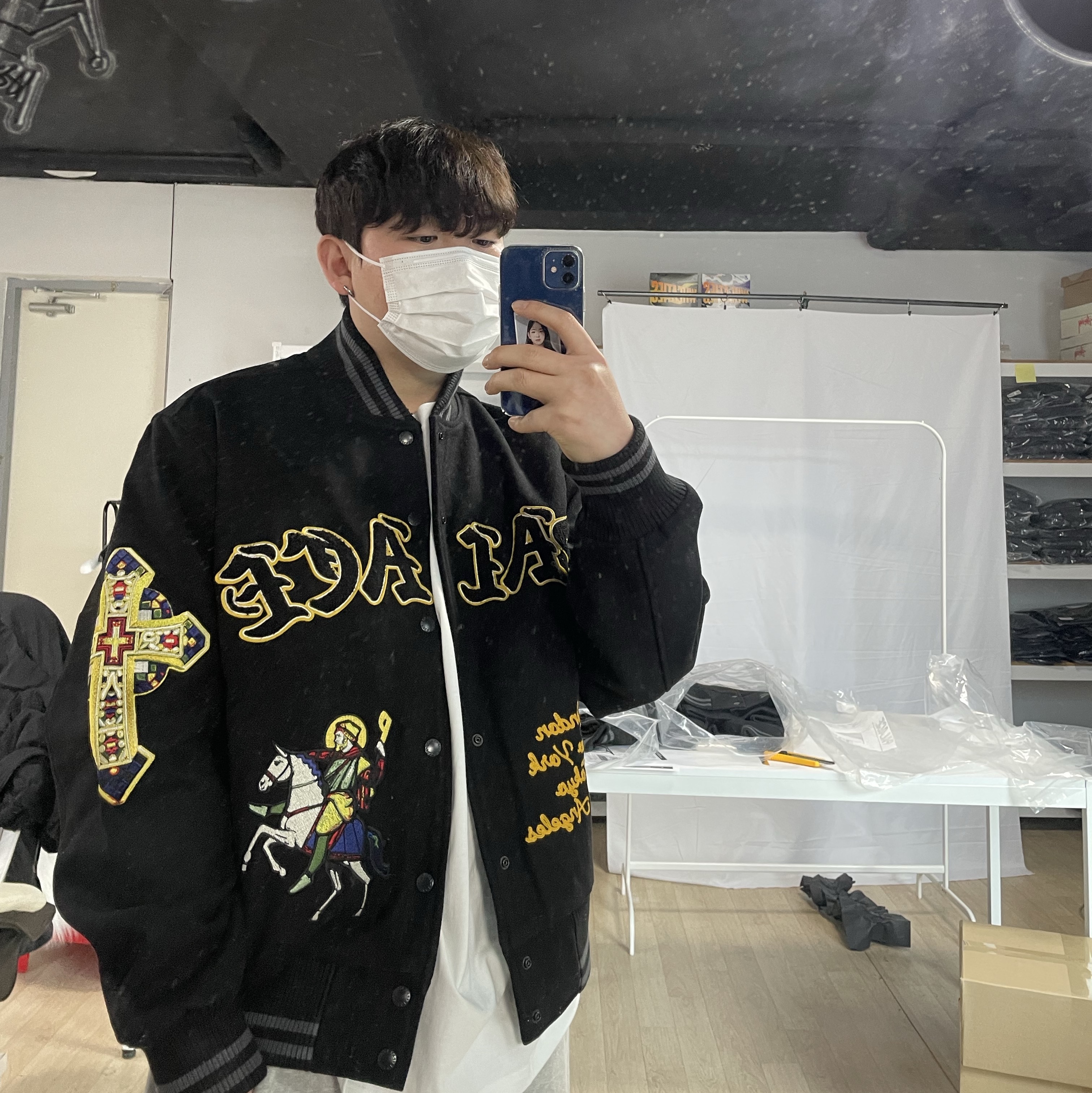 Palace Saints Varsity Jacket Black - 24SS 착용 스타일 - 1