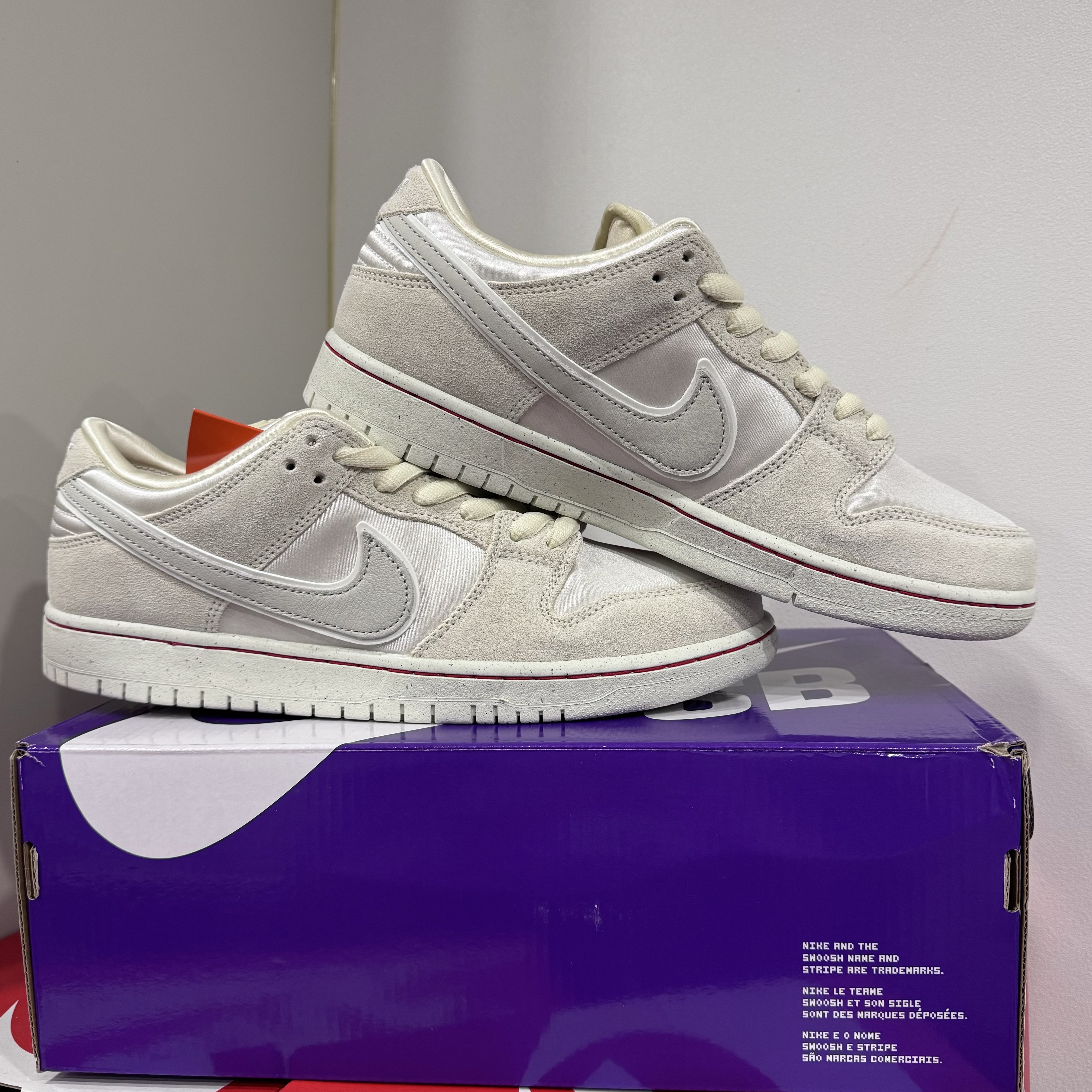 Nike SB Dunk Low PRM Coconut Milk 착용 스타일 - 1