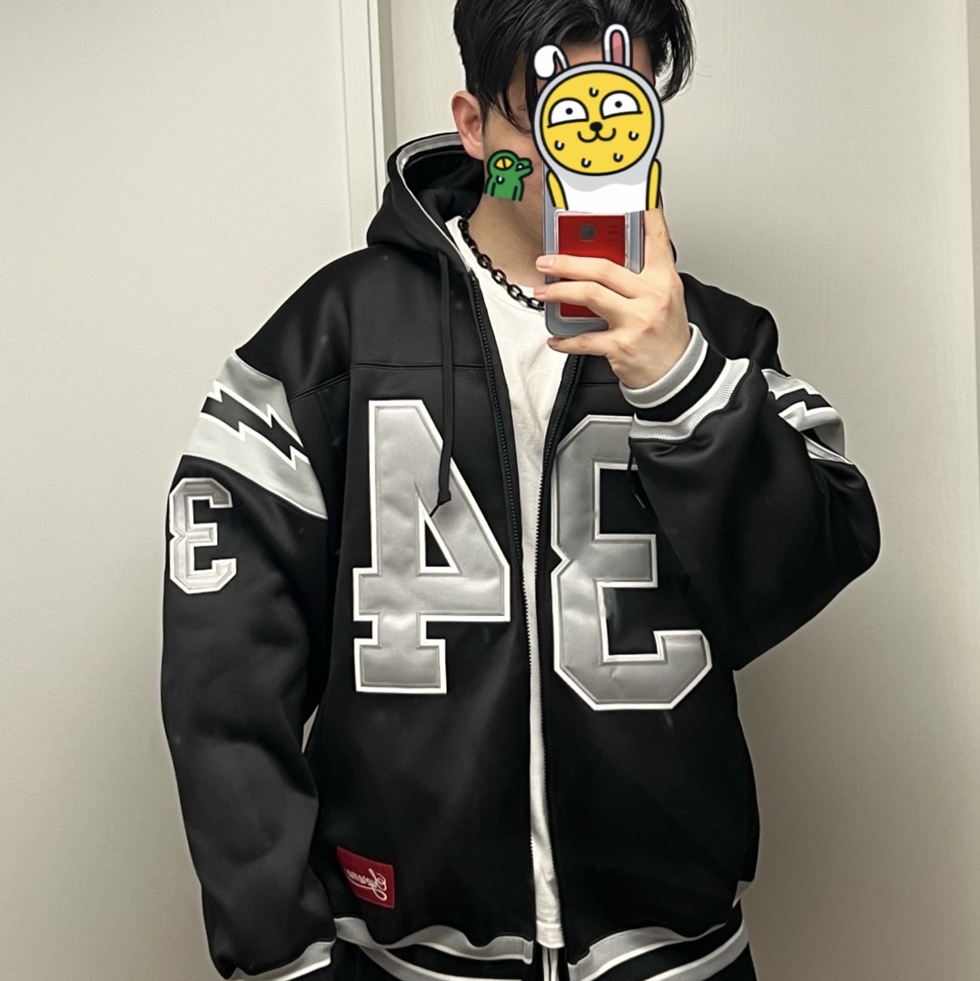Supreme Football Zip Up Hooded Sweatshirt Black - 24SS 착용 스타일 - 2