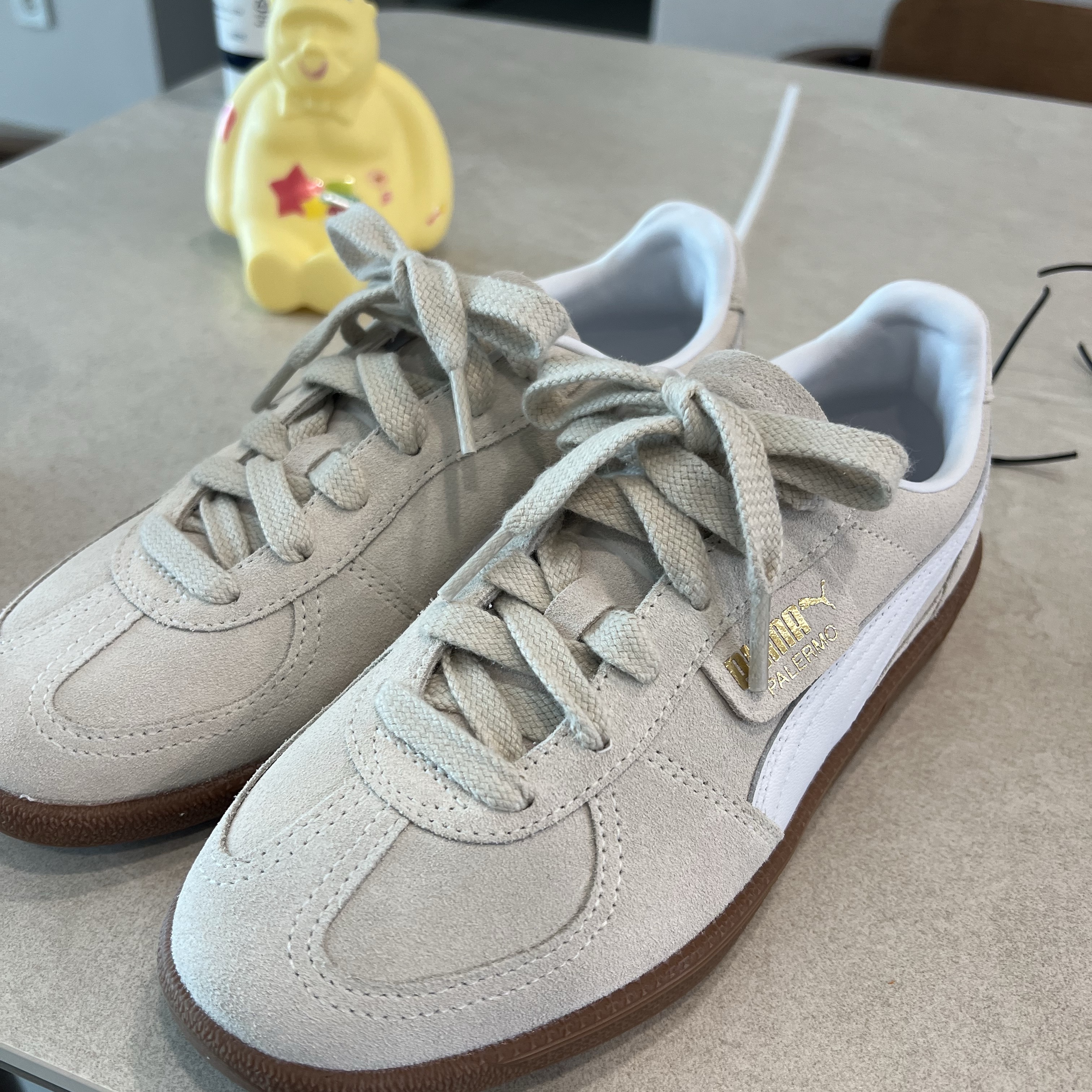 Puma Palermo Alpine Snow White 착용 스타일