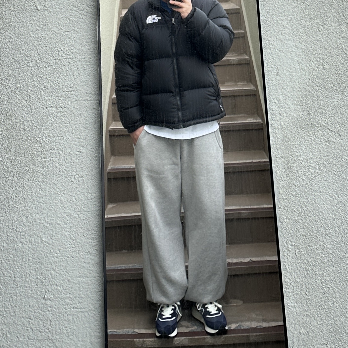New Balance 574 Legacy Navy 착용 스타일