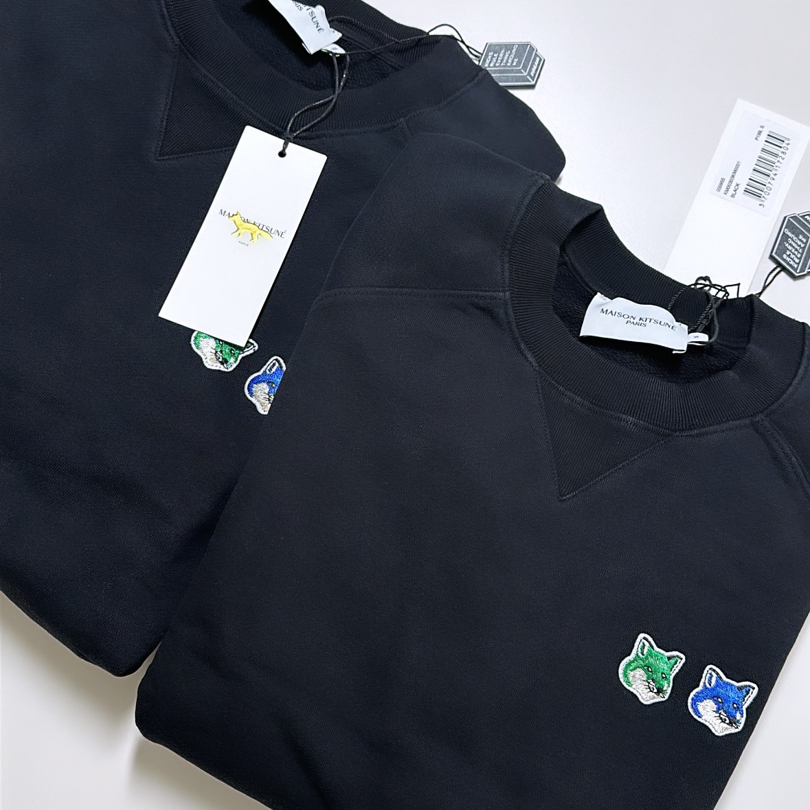 Maison Kitsune Double Monochrome Fox Head Classic Sweatshirt Black 착용 스타일