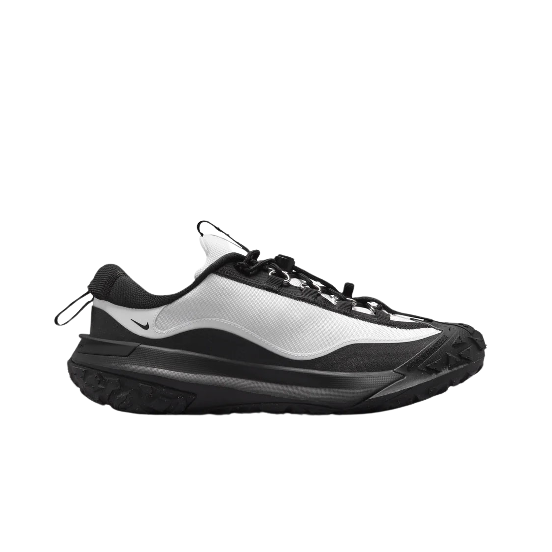 나이키 x 꼼데가르송 옴므 플러스 ACG 마운틴 플라이 2 로우 블랙 화이트(Nike x Comme des Garcons Homme Plus ACG Mountain Fly 2 Low Black White)