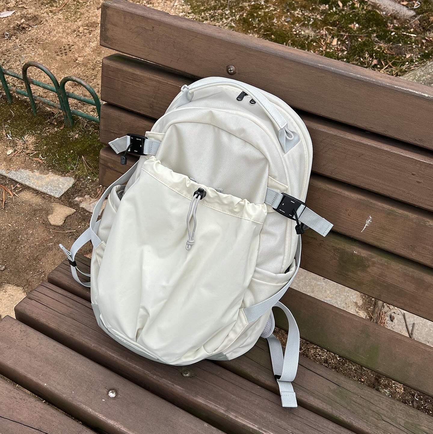 RAWROW Heavy Duty Backpack 811 811 Cream 착용 스타일 - 5
