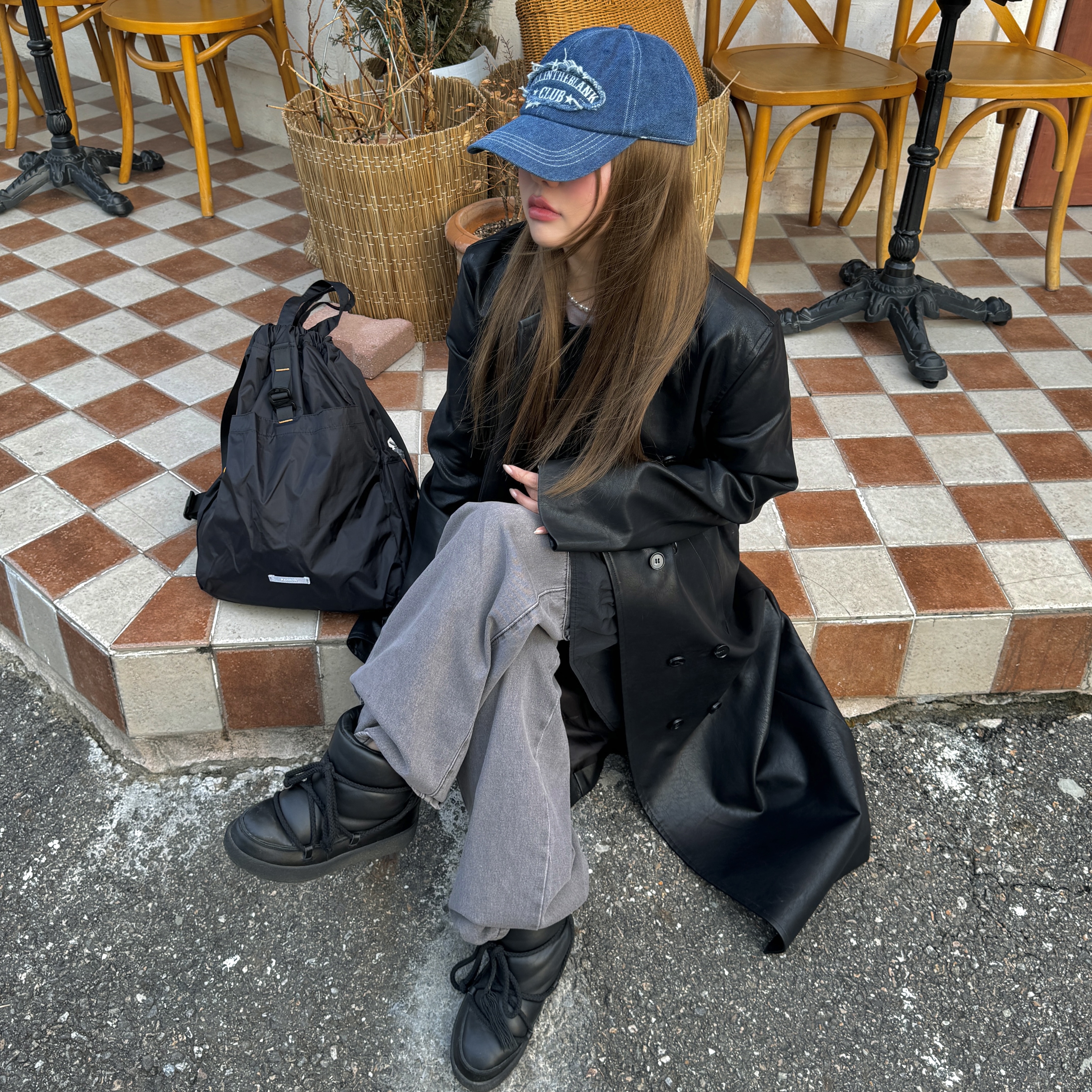 RAWROW Travel String Backpack Mini 720 Black 착용 스타일 - 1