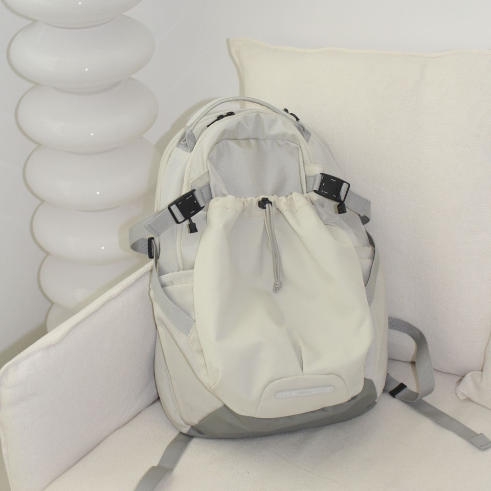 RAWROW Heavy Duty Backpack 811 811 Cream 착용 스타일 - 7