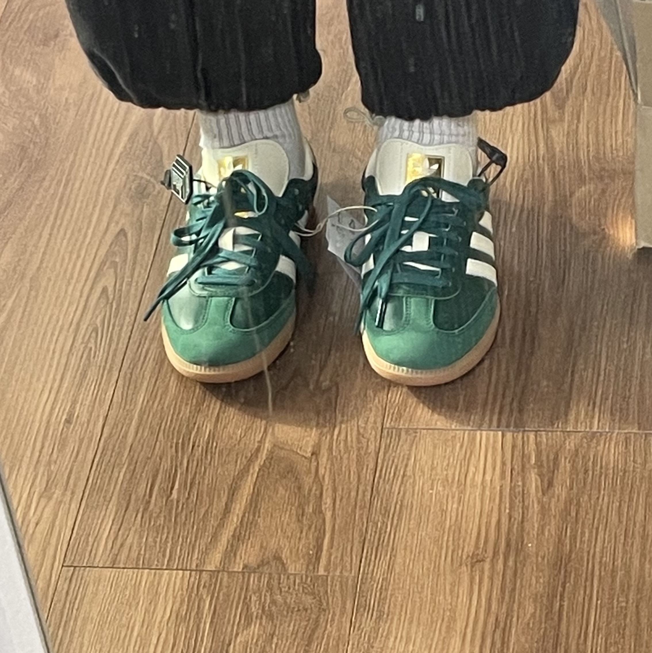 (W) Adidas Samba OG Collegiate Green Cream White 착용 스타일