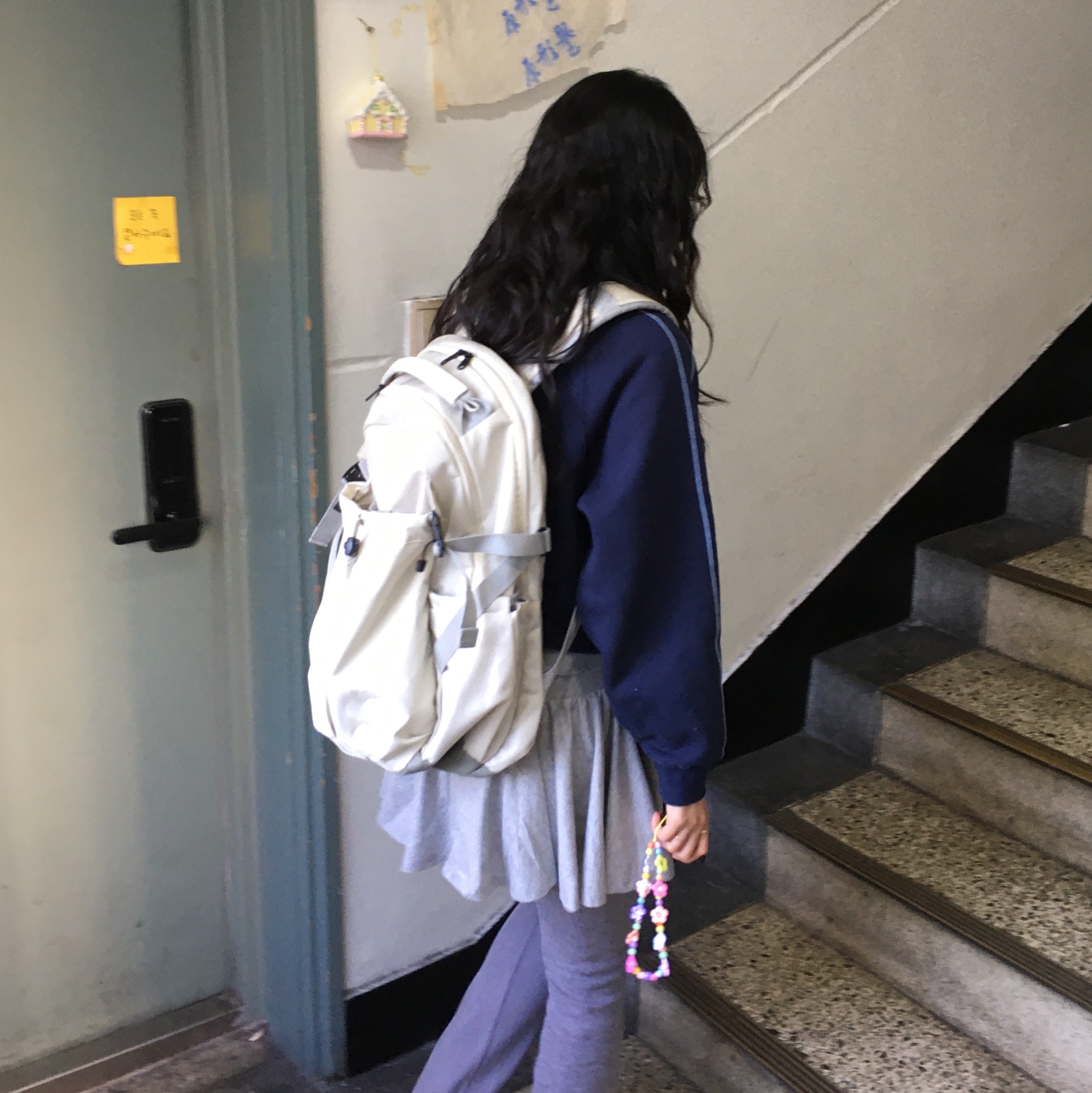 RAWROW Heavy Duty Backpack 811 811 Cream 착용 스타일 - 6