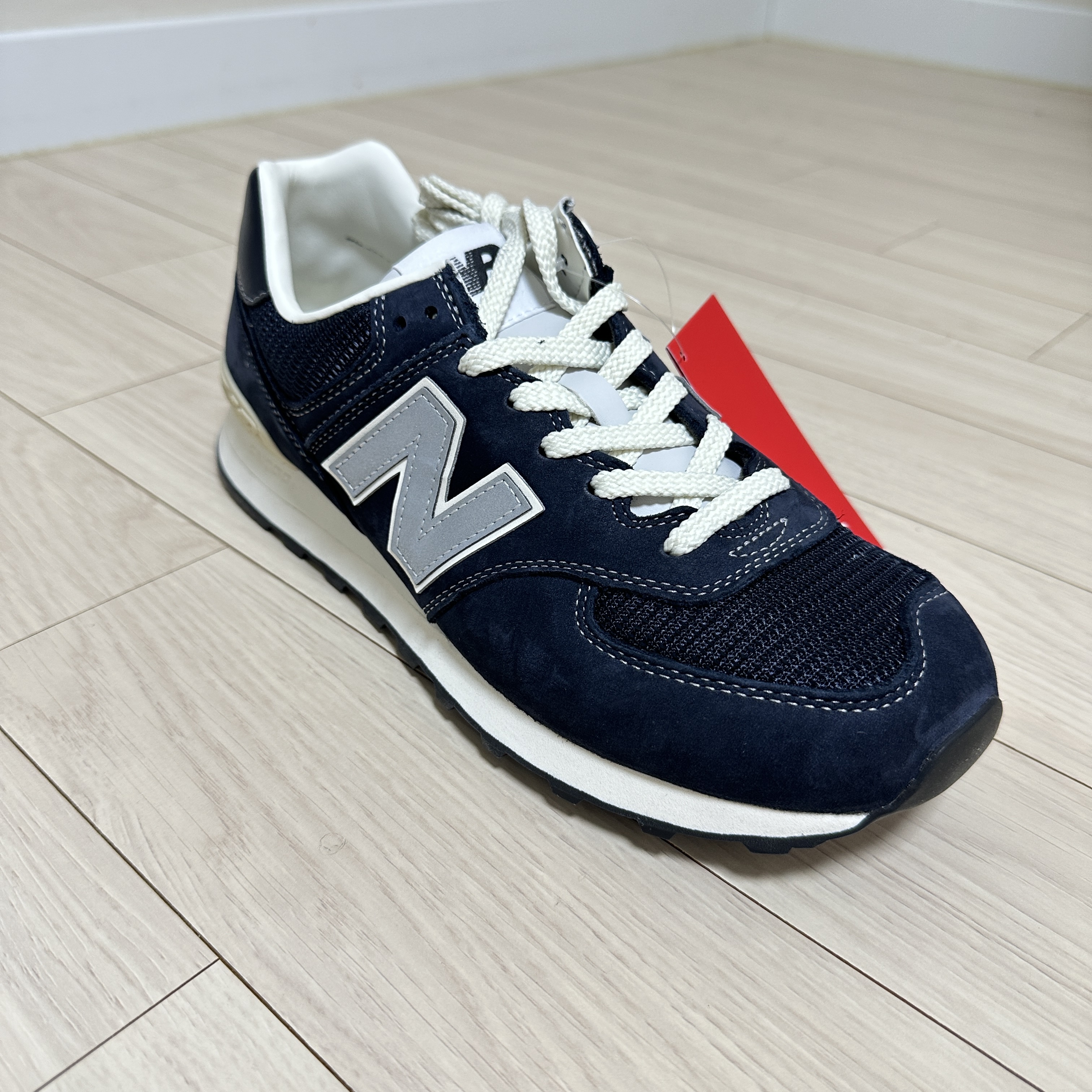 New Balance x Pottery 574 Premium Hard Navy 착용 스타일 - 1