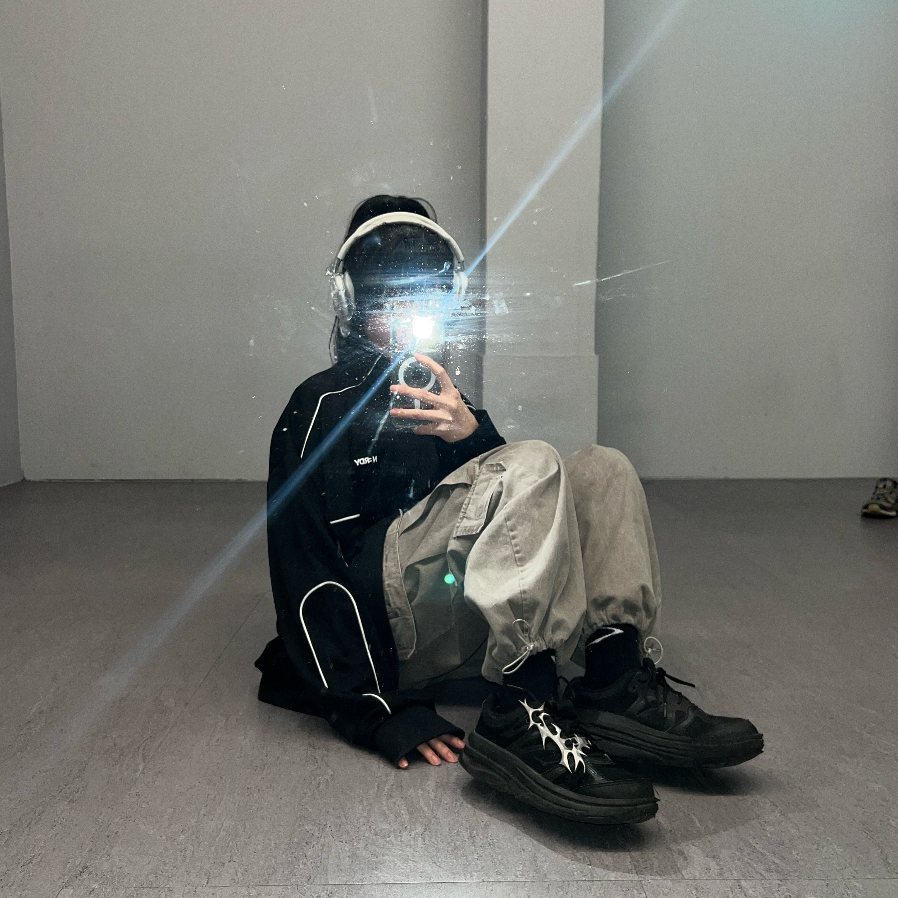 Test Artifact Era Origin Max 003x Clear, Test Artifact TASH Dubre 001 Steel 착용 스타일 - 2