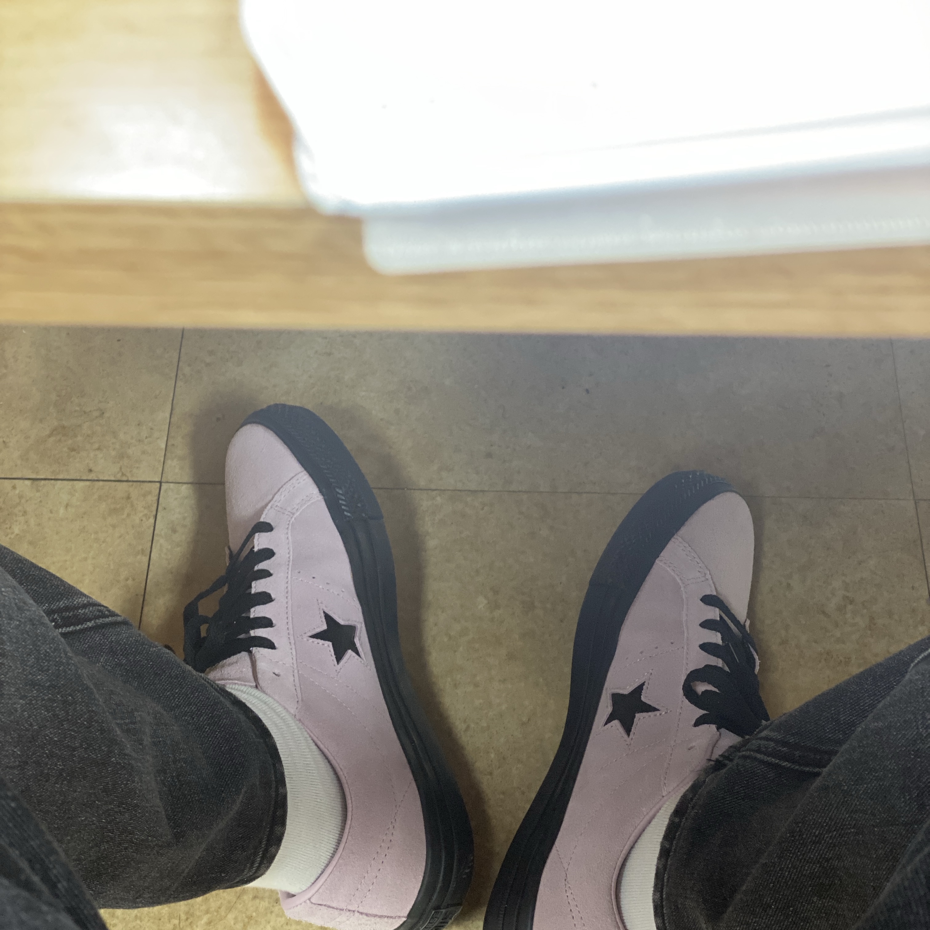 Converse One Star Pro Classic Suede Phantom Violet 착용 스타일 - 1