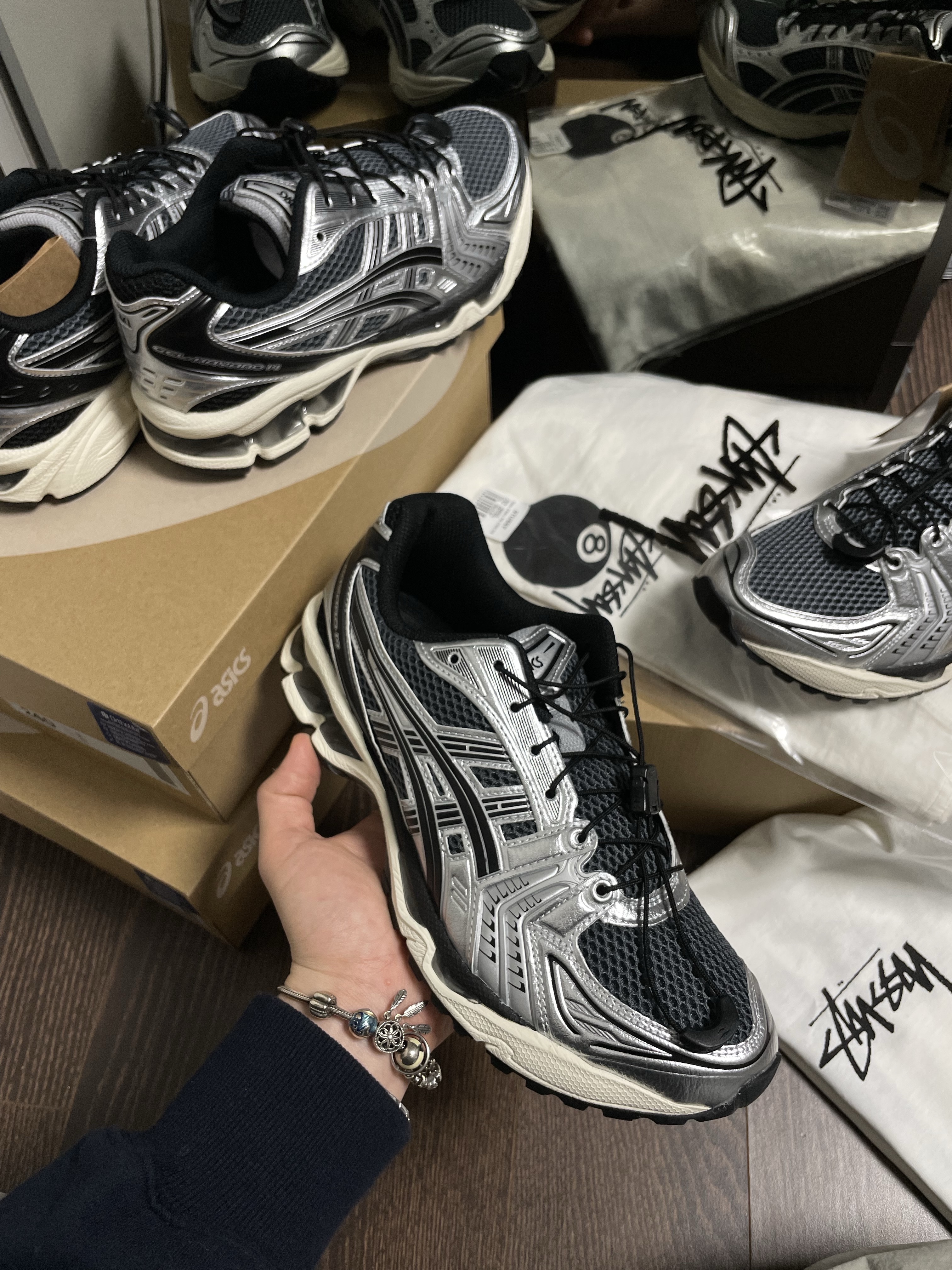 Stussy 8 Ball Pigment Dyed T-Shirt Natural, Asics Unlimited Gel-Kayano 14 Carrier Grey Black ์ฐฉ์ฉ ์คํ์ผ