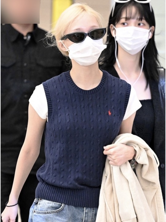 Gentle Monster x Maison Margiela MM108 Black Black 착용 스타일 - 1