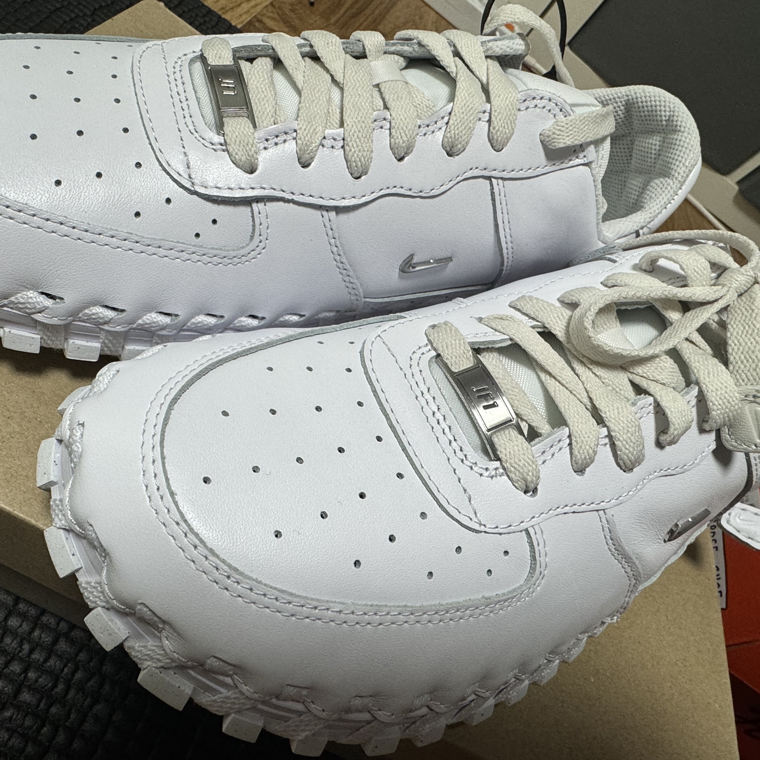 Nike x Tom Sachs General Purpose Shoe Archive, Nike x Jacquemus J Force 1 Low LX SP White 착용 스타일 - 3