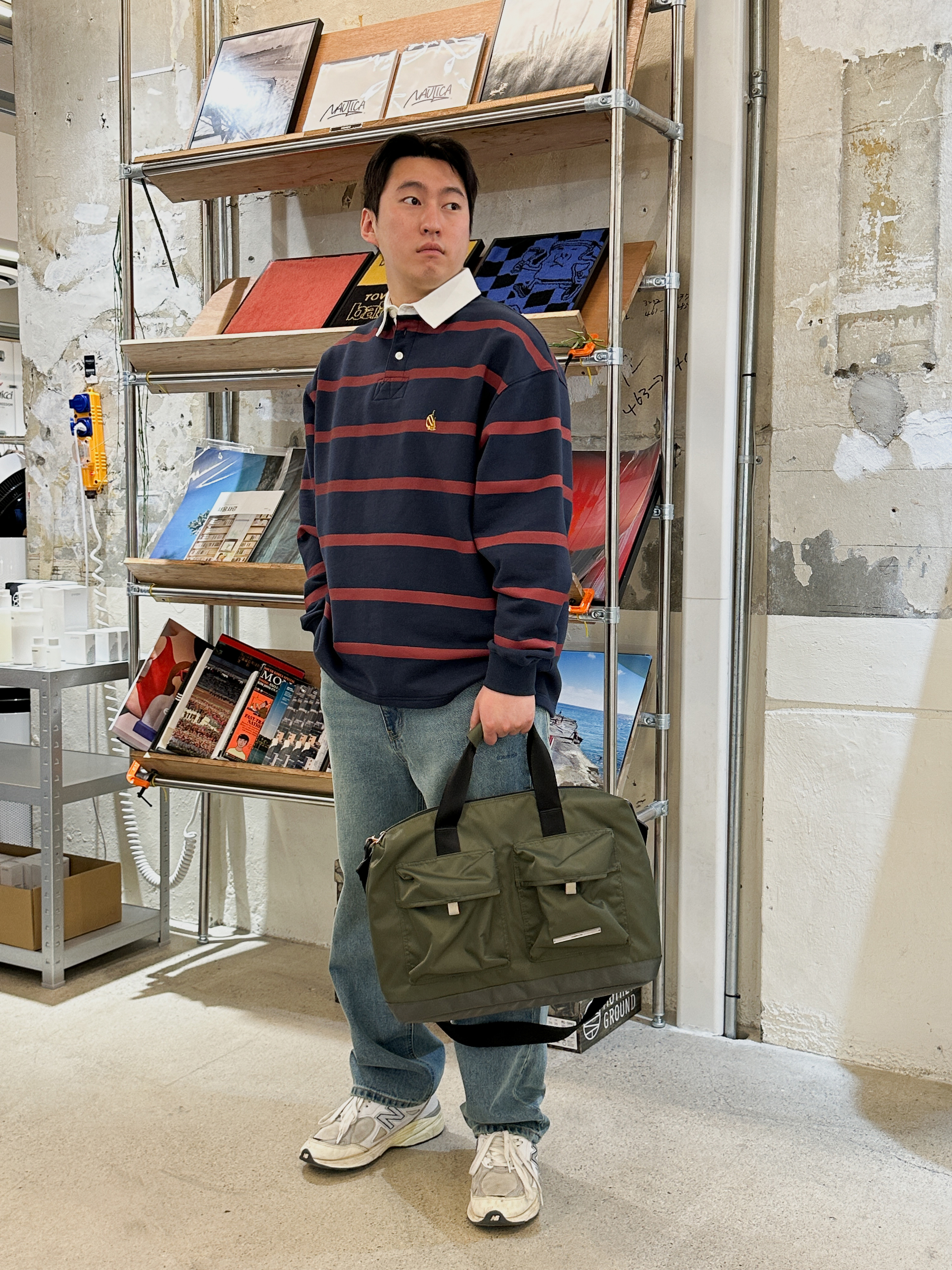RAWROW City Walker Tote Khaki, String Puffer Cross 758 Sage Green 착용 스타일 - 1