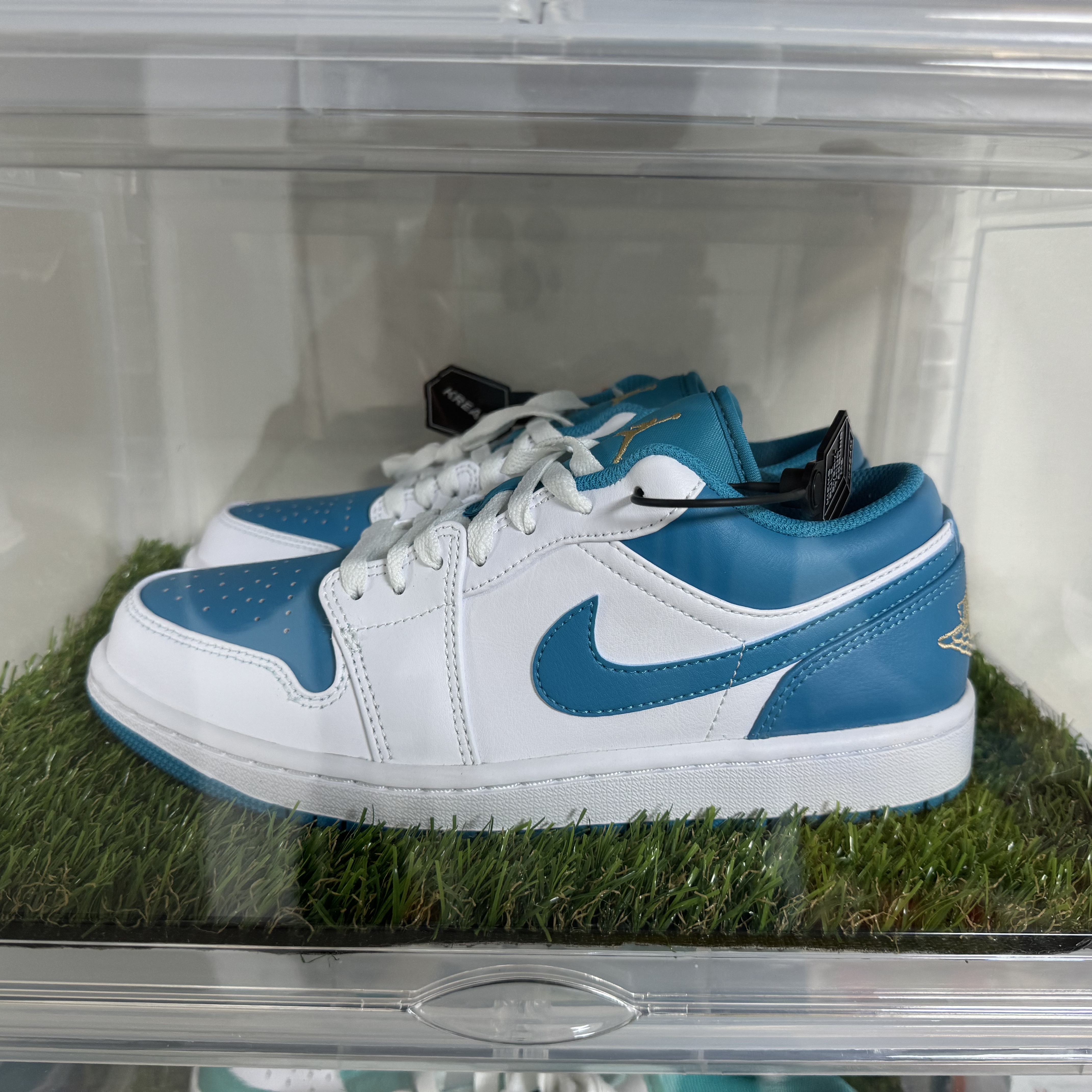 Jordan 1 Low White Aquatone 착용 스타일 - 1