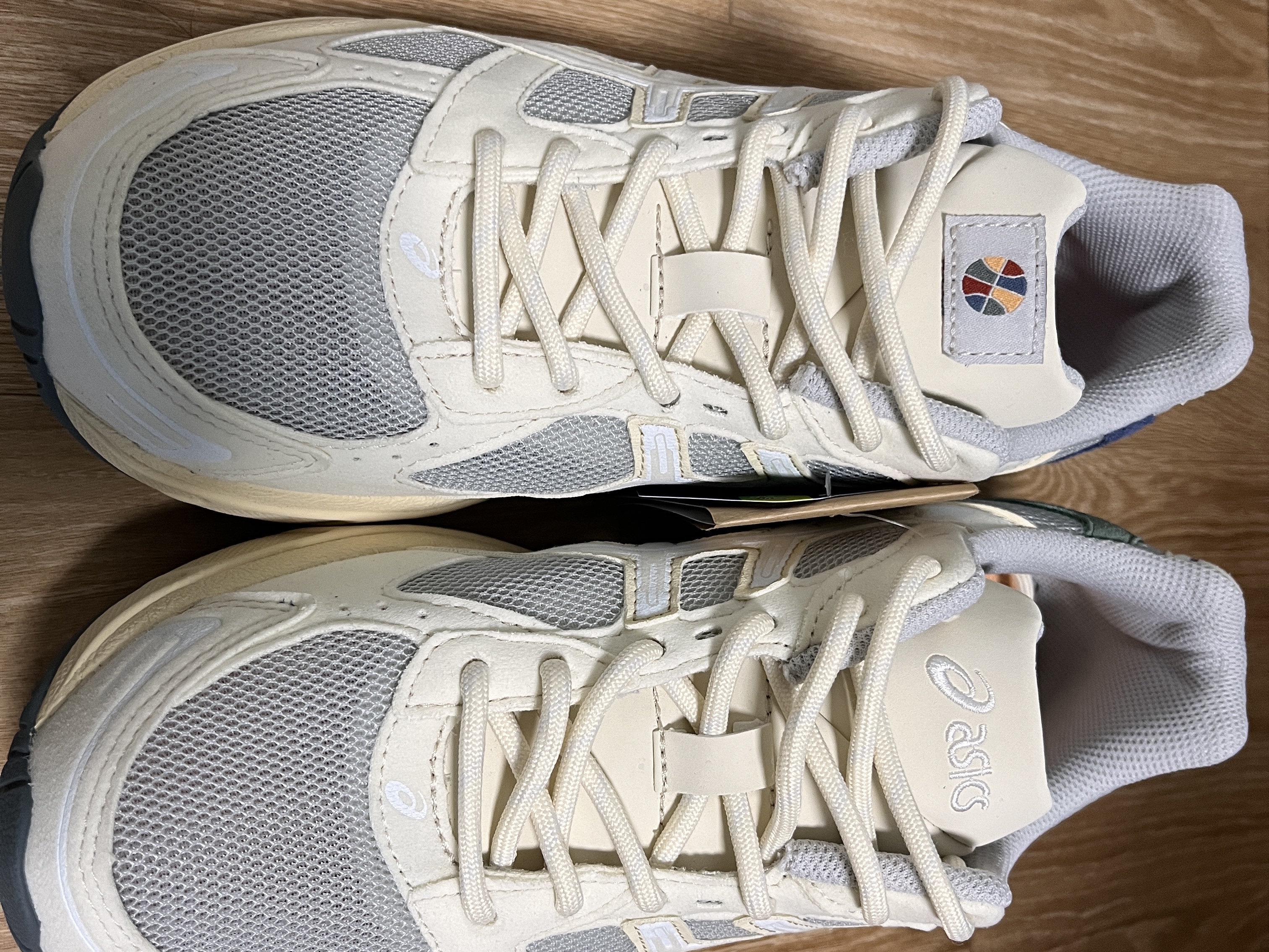 Asics x Ballaholic Gel-1130 Cream 착용 스타일 - 2