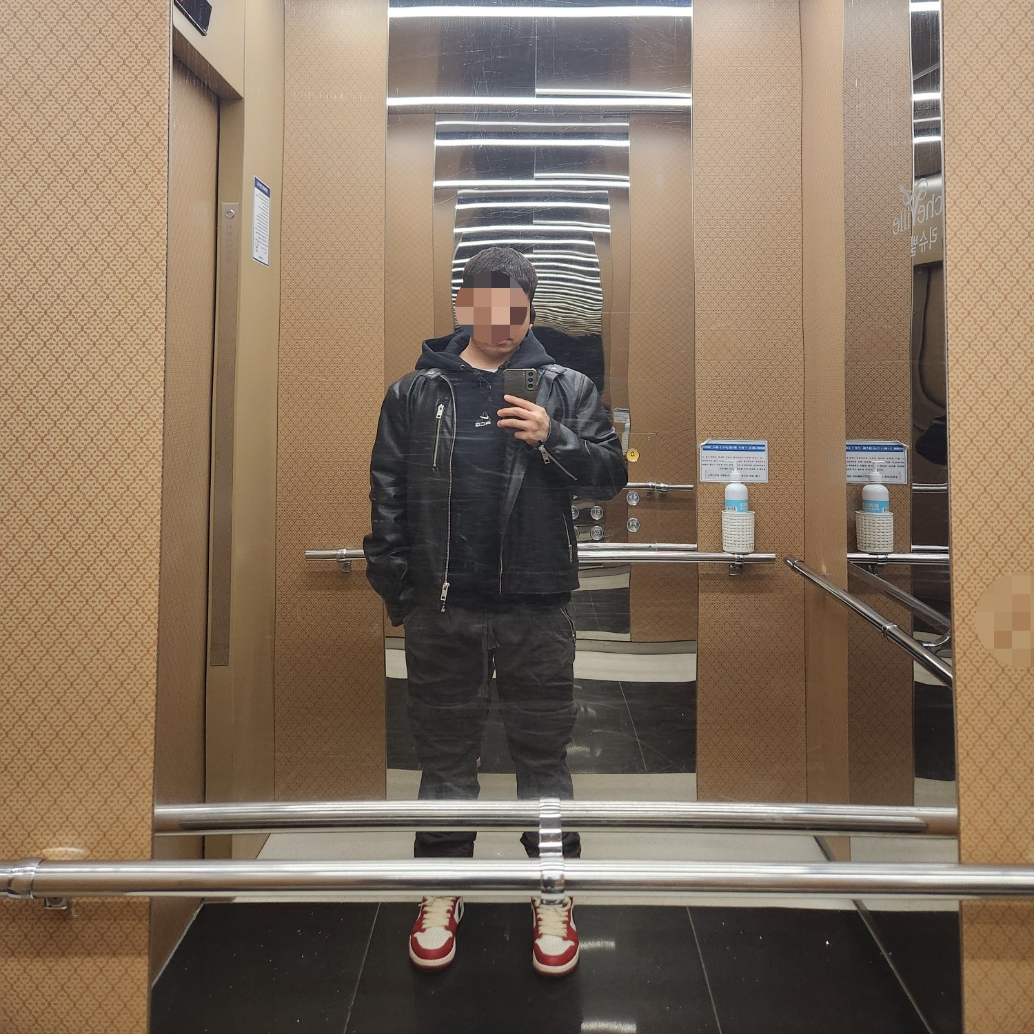 Jordan 1 Retro High OG Chicago 2022, Nike ACG Therma-Fit Fleece Pullover Hoodie Black Anthracite - Asia 착용 스타일
