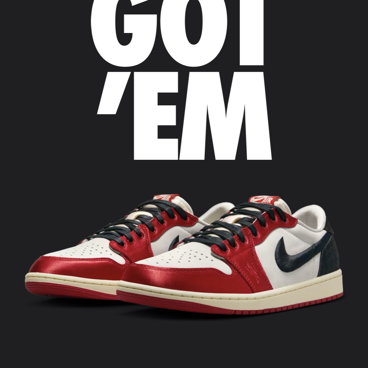 Jordan 1 x Trophy Room Retro Low OG SP Sail Varsity Red 착용 스타일 - 2