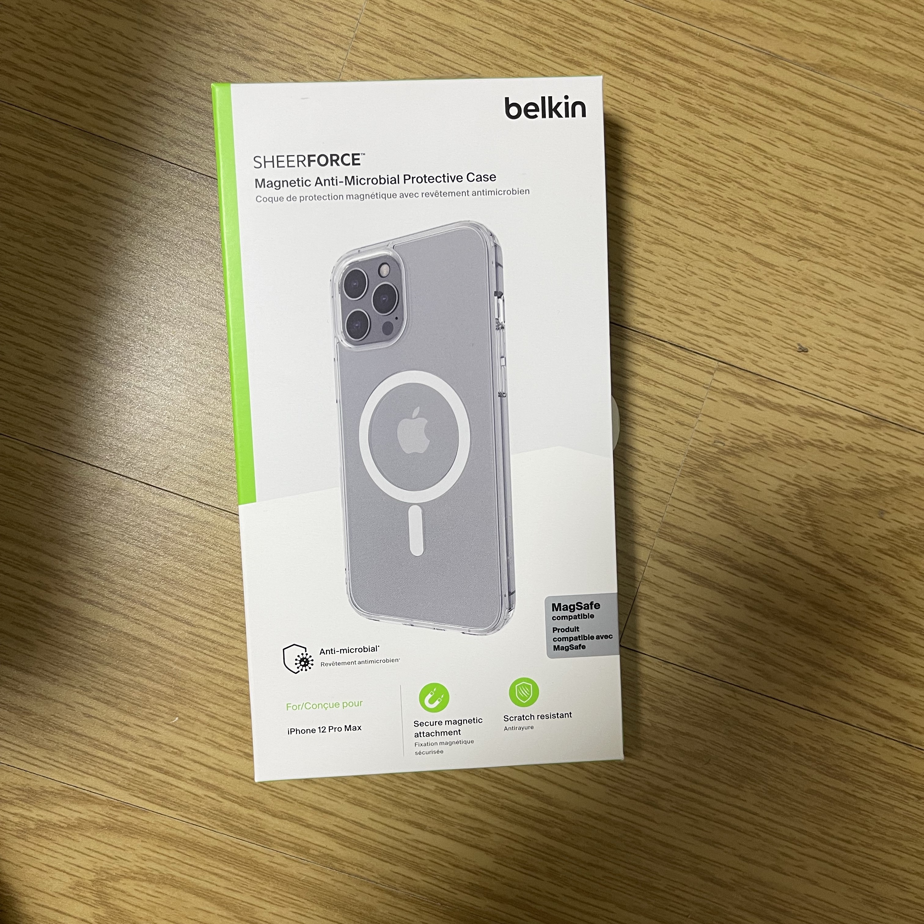 Belkin iPhone 12 Pro Max MagSafe Magnetic Case MSA003bt 착용 스타일