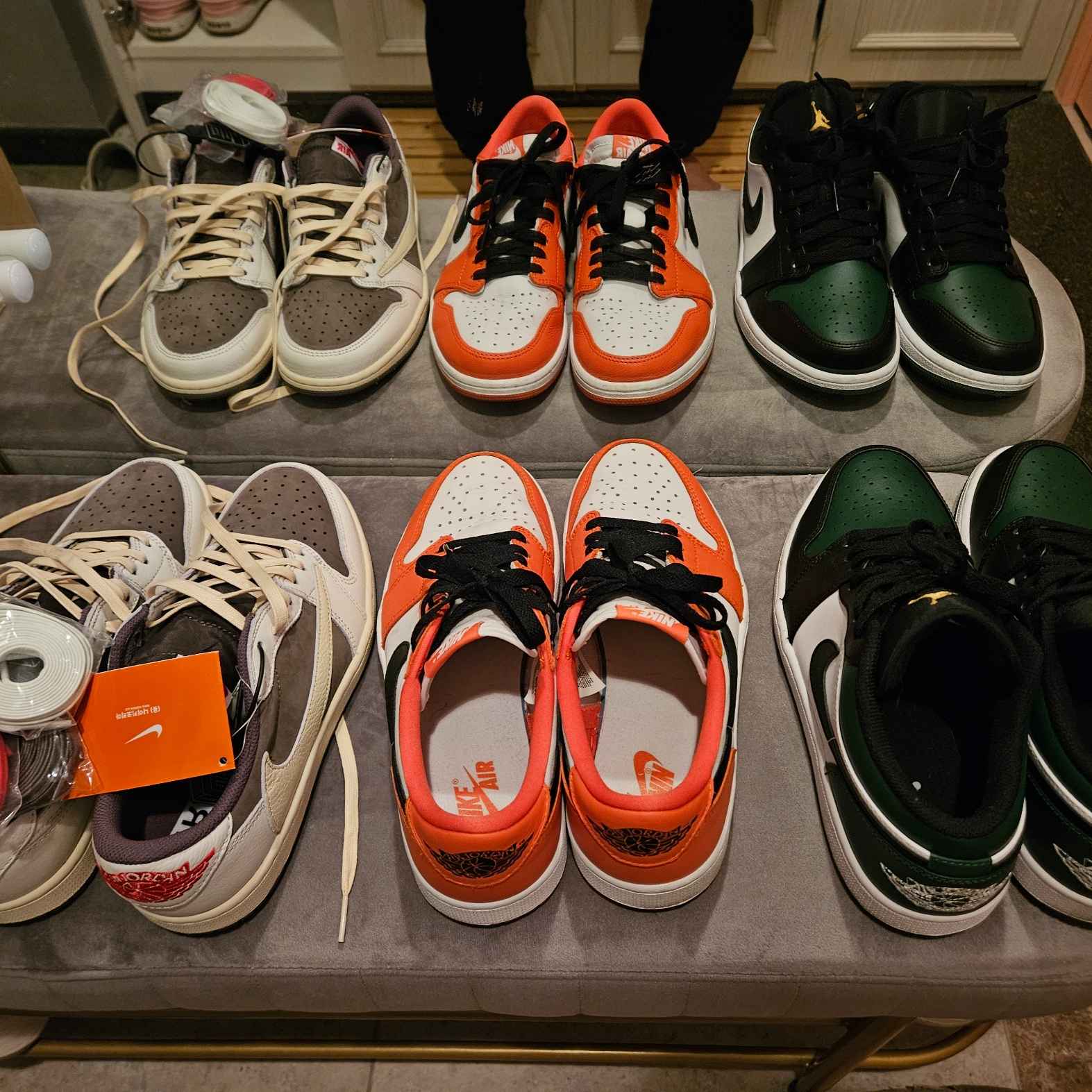 Jordan 1 x Travis Scott Retro Low OG SP Sail and Ridgerock 착용 스타일