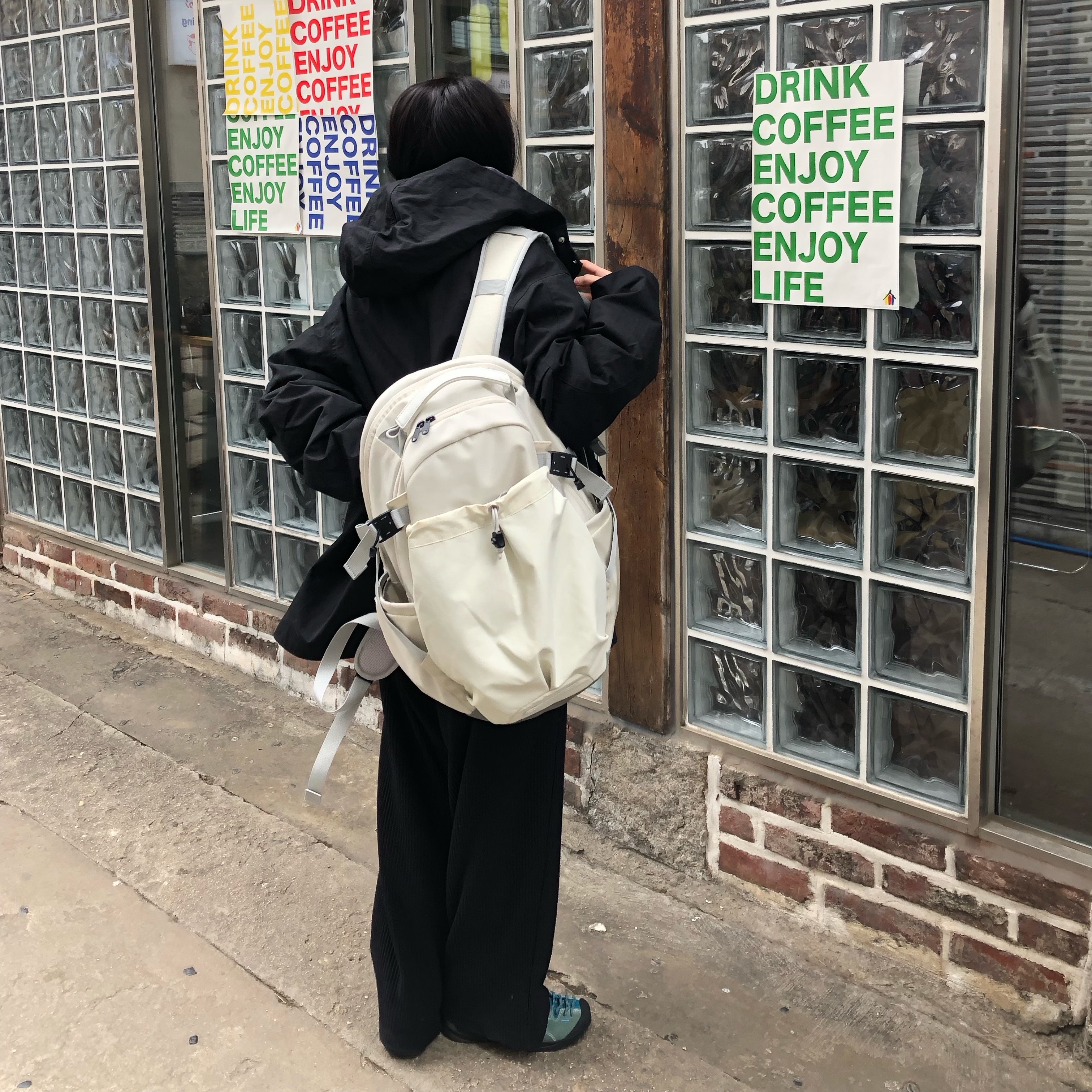 RAWROW Heavy Duty Backpack 811 811 Cream 착용 스타일 - 3