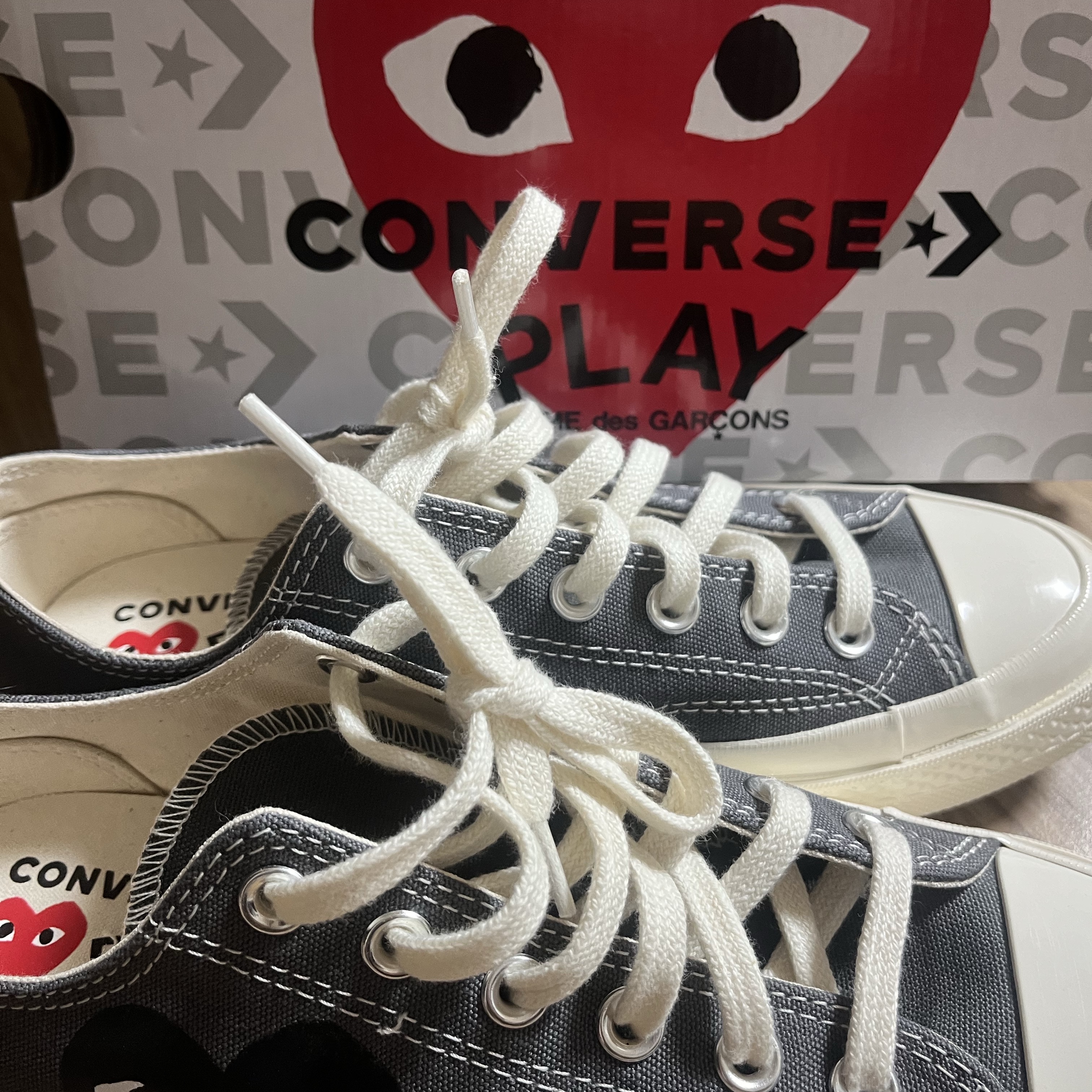 Converse x Play Comme des Garcons Chuck 70 Ox Steel Gray 착용 스타일