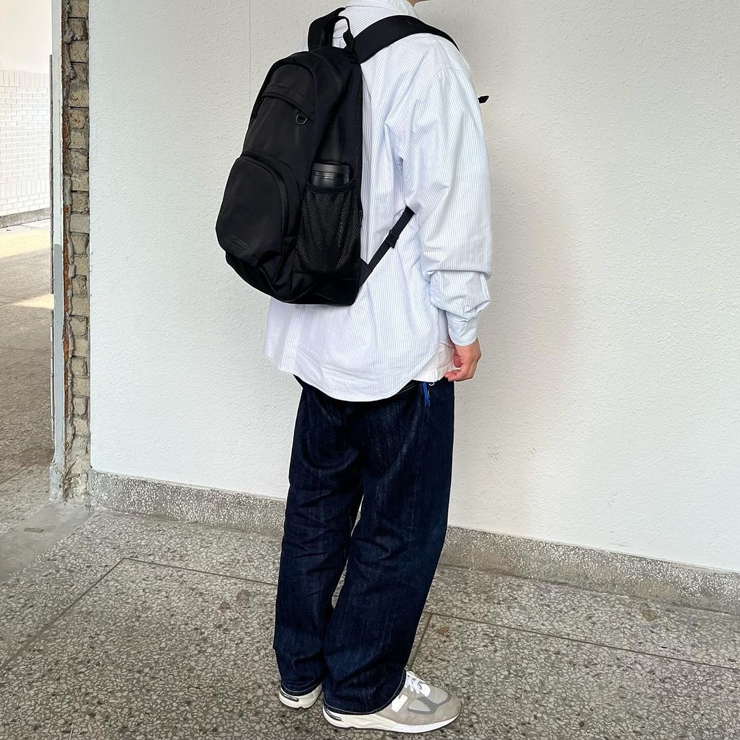 RAWROW Heavy Duty Backpack 811 811 Cream, RAWROW Heavy Duty Backpack 811 Black 착용 스타일 - 10