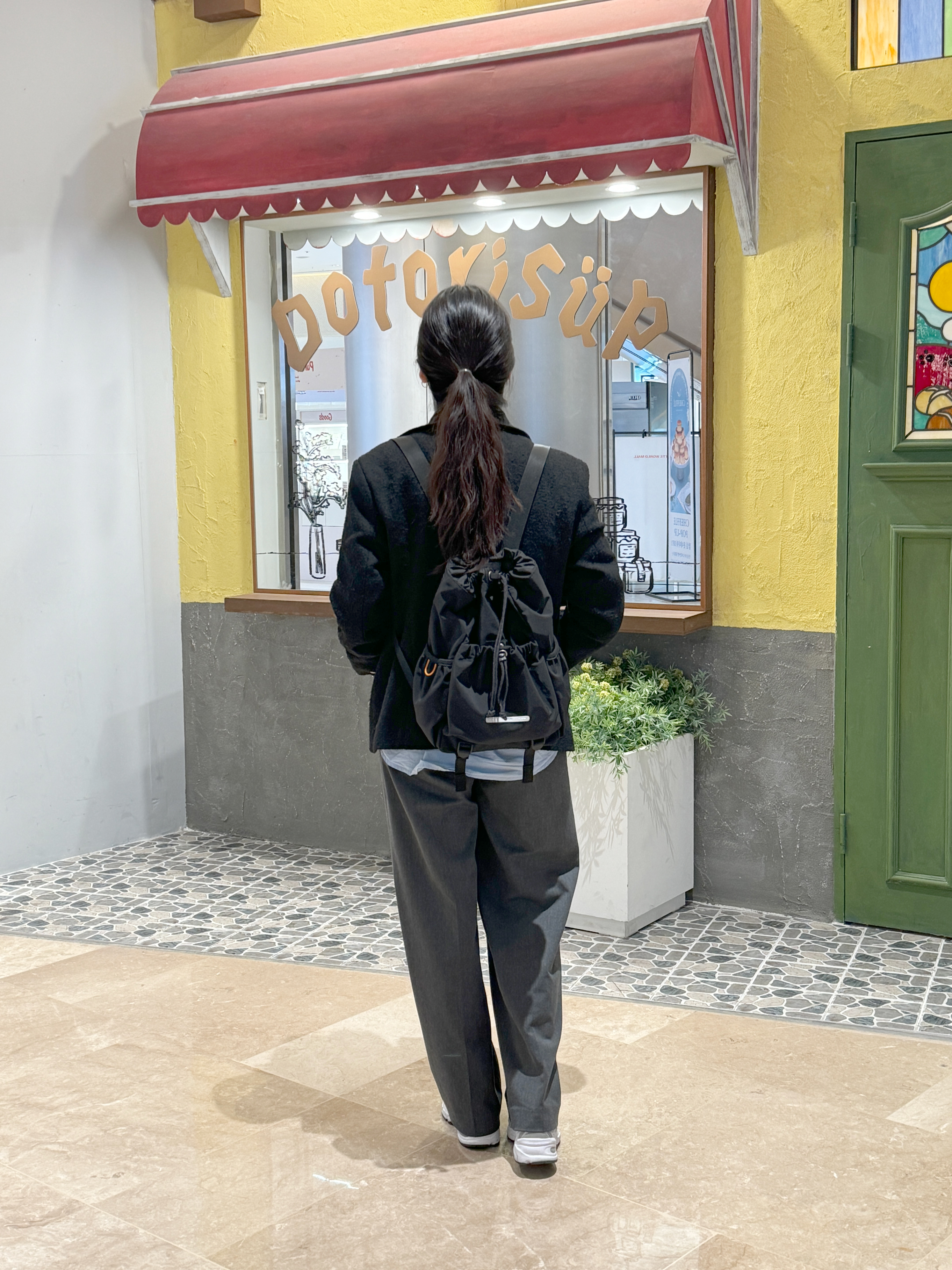 RAWROW X STAPLE String Backpack 931, RAWROW X STAPLE String Sling 931 착용 스타일 - 5