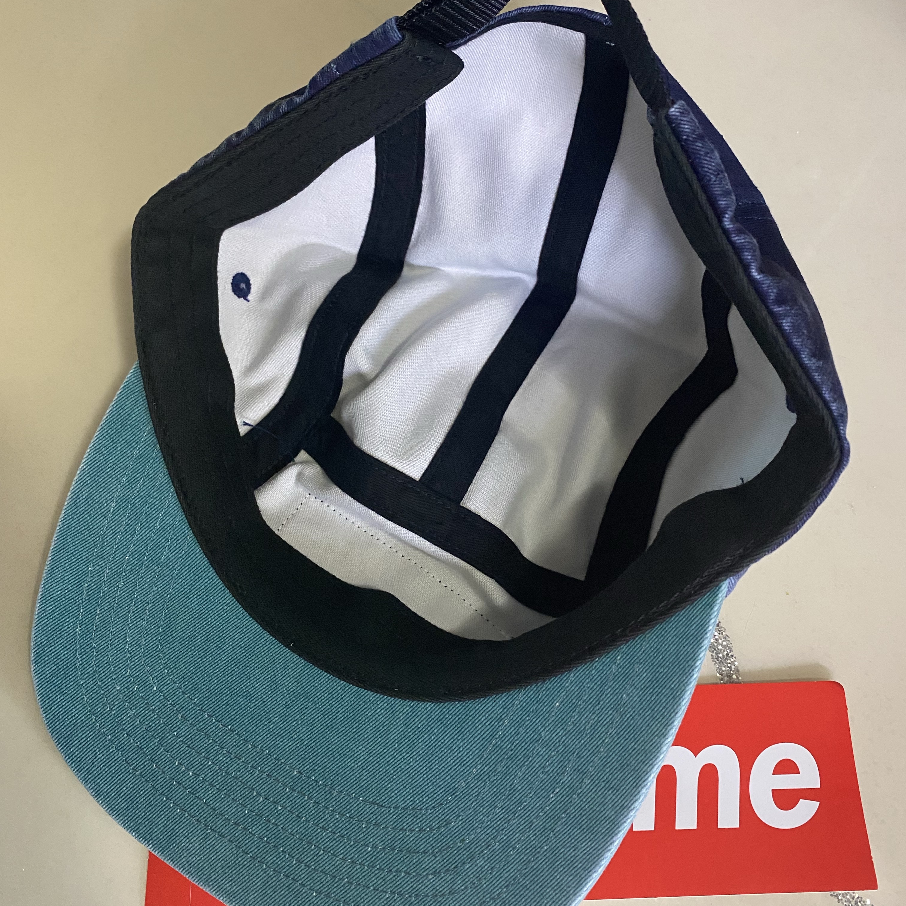 Supreme Pigment 2-Tone Camp Cap Navy - 24SS 착용 스타일 - 2
