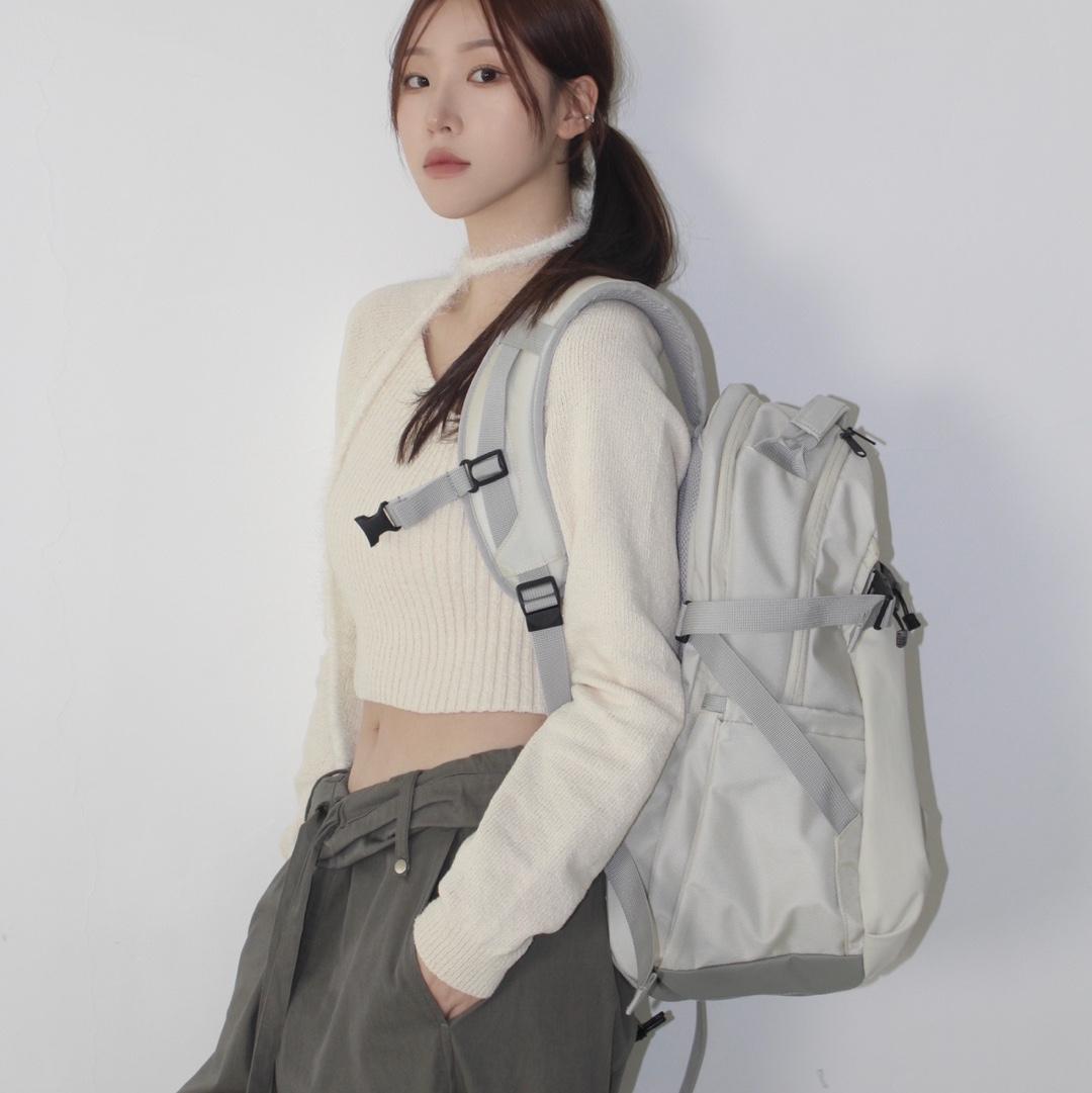 RAWROW Heavy Duty Backpack 811 811 Cream 착용 스타일 - 6