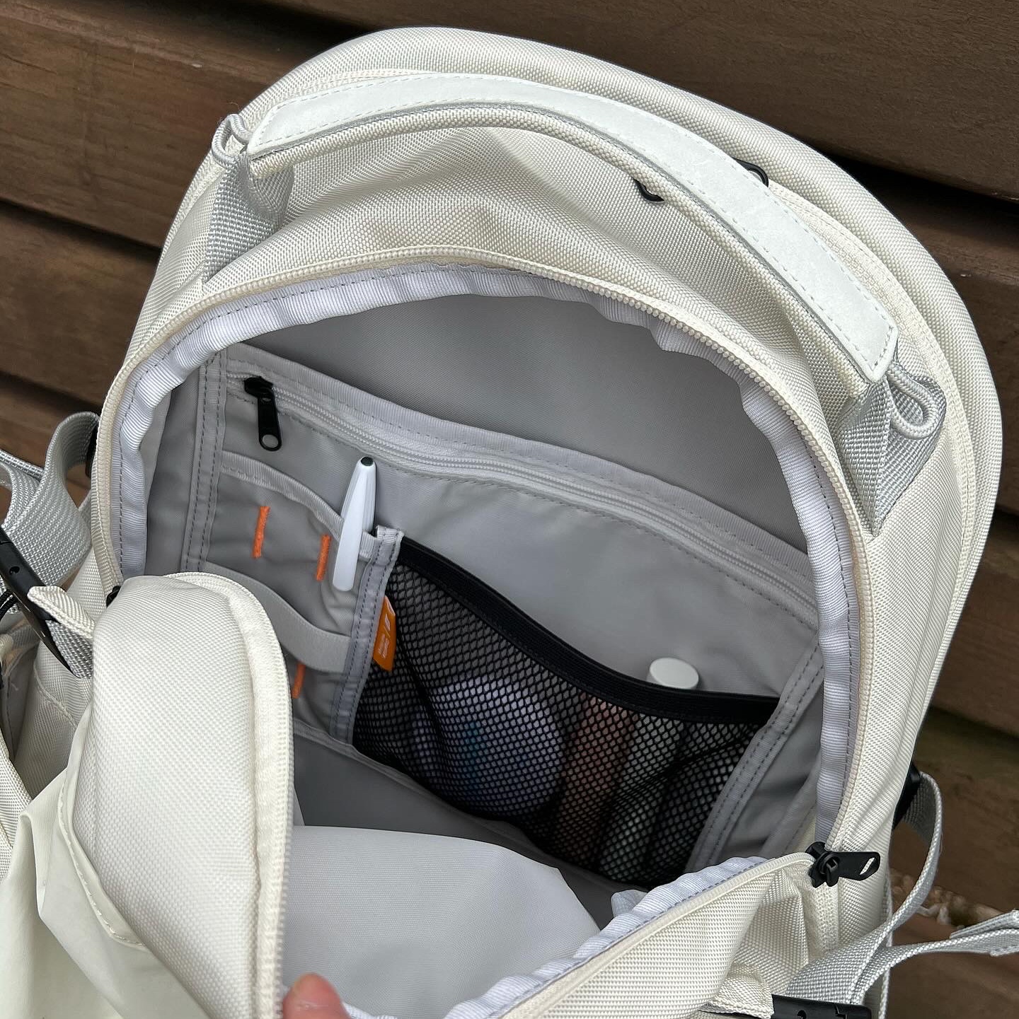 RAWROW Heavy Duty Backpack 811 811 Cream 착용 스타일 - 6