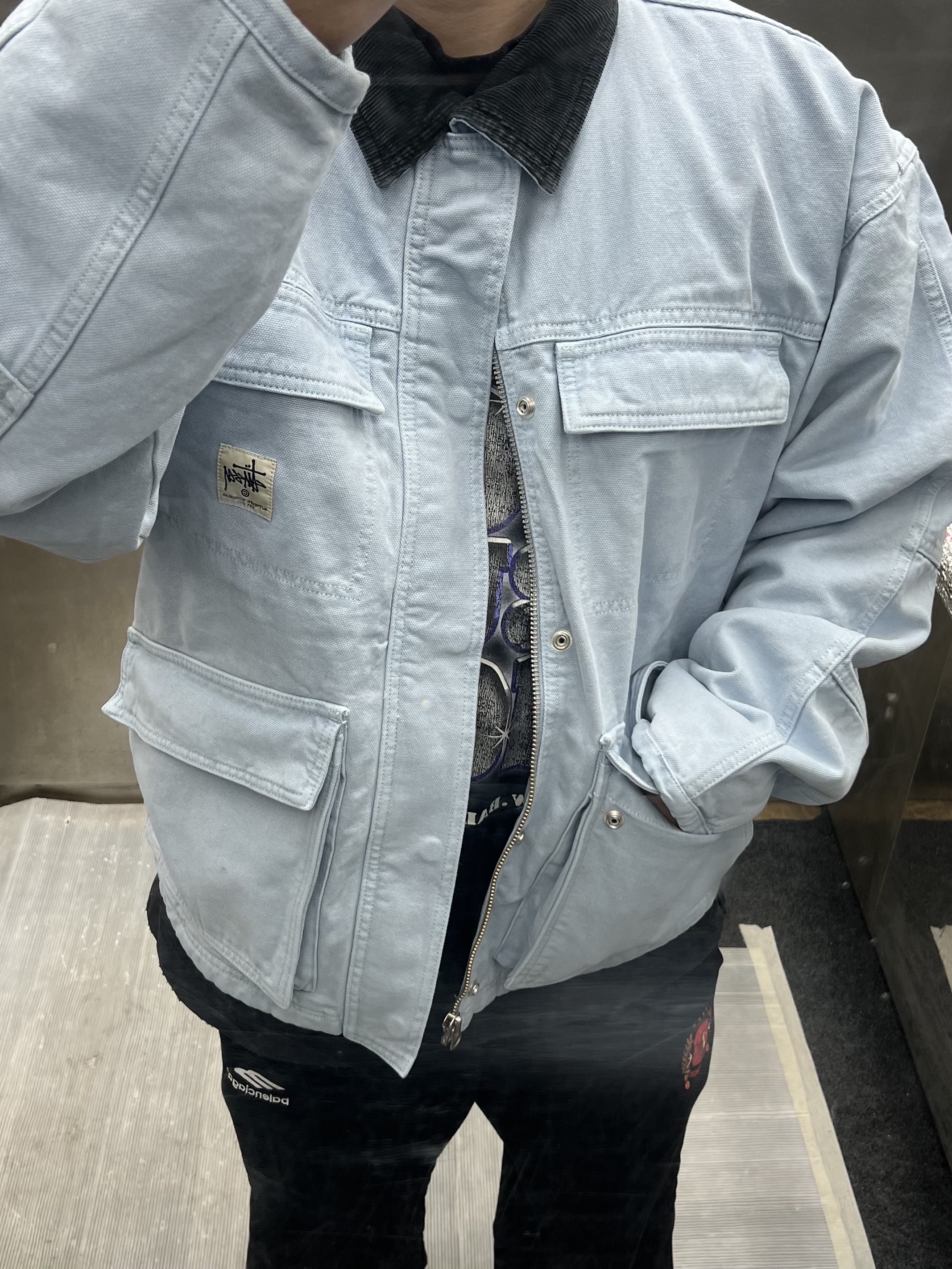 Stussy Washed Canvas Shop Jacket Light Blue 착용 스타일 - 2