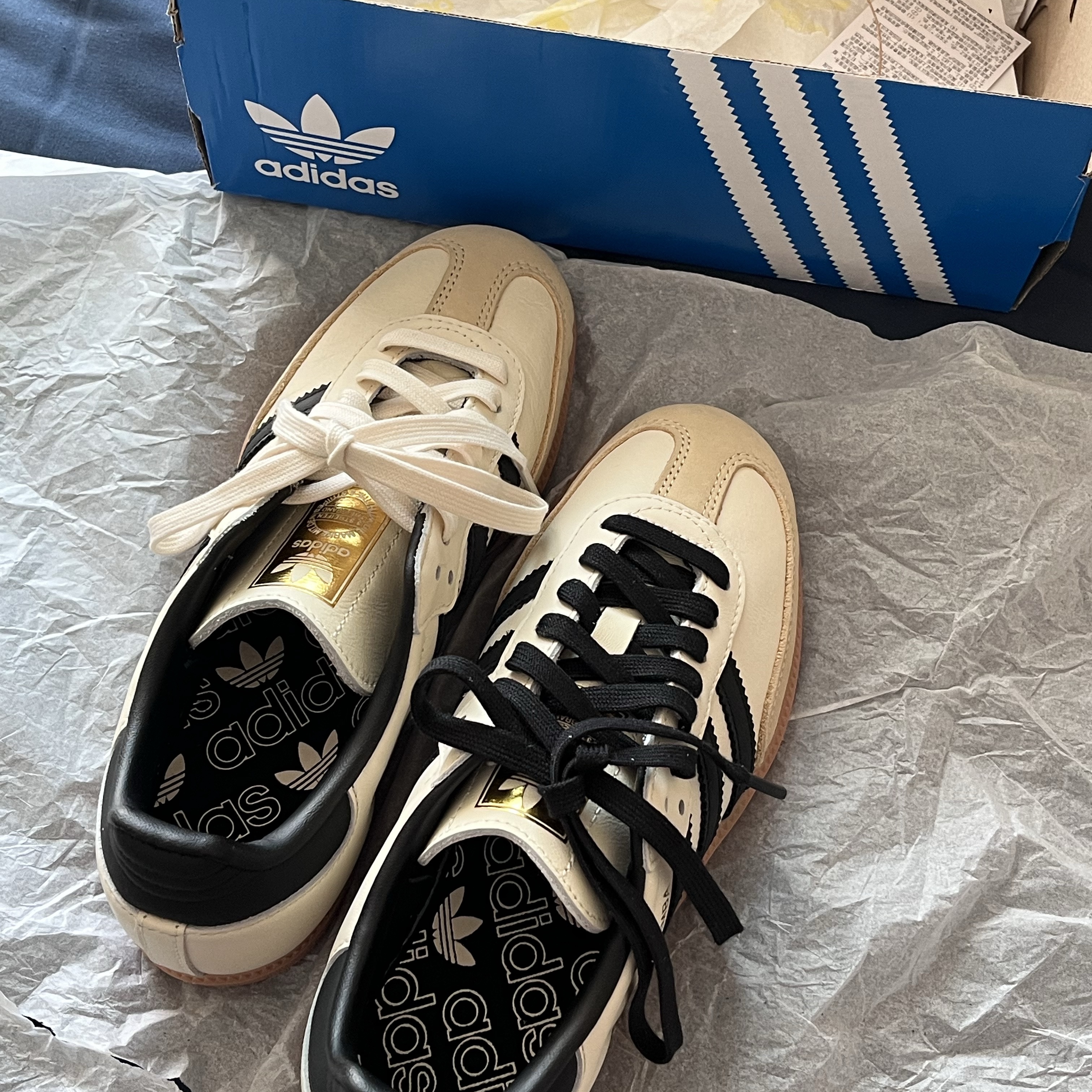 (W) Adidas Samba OG Cream White Core Black 착용 스타일 - 2