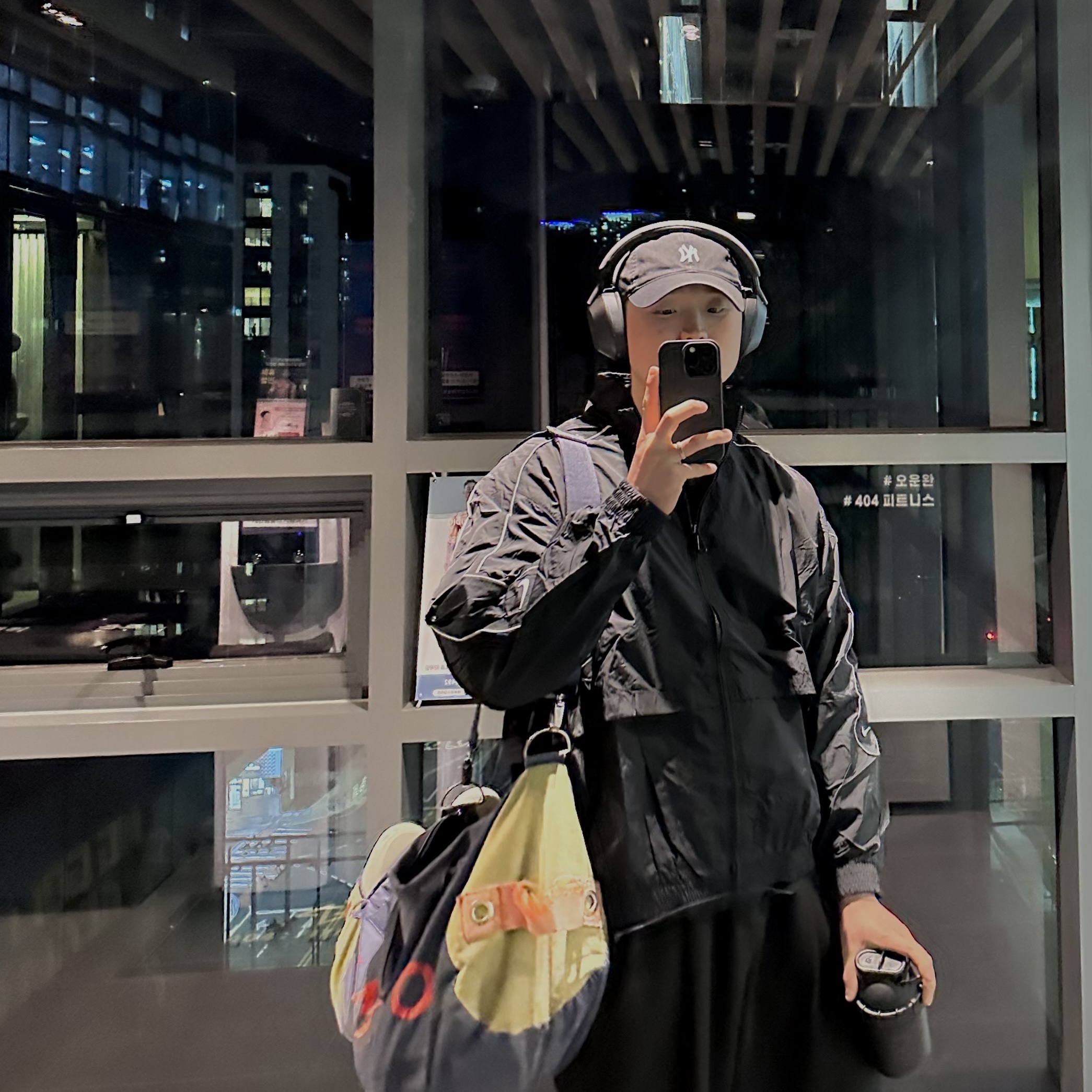 Nike NSW Solo Swoosh Woven Track Jacket Black - Asia 착용 스타일