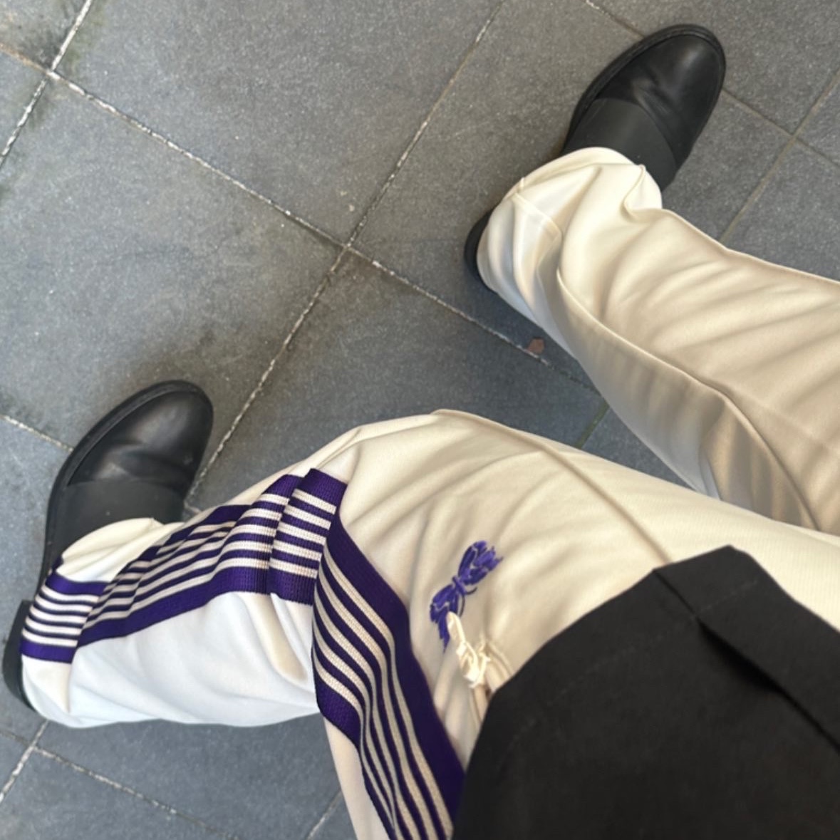Needles Straight Track Pants Poly Smooth Ice White 착용 스타일
