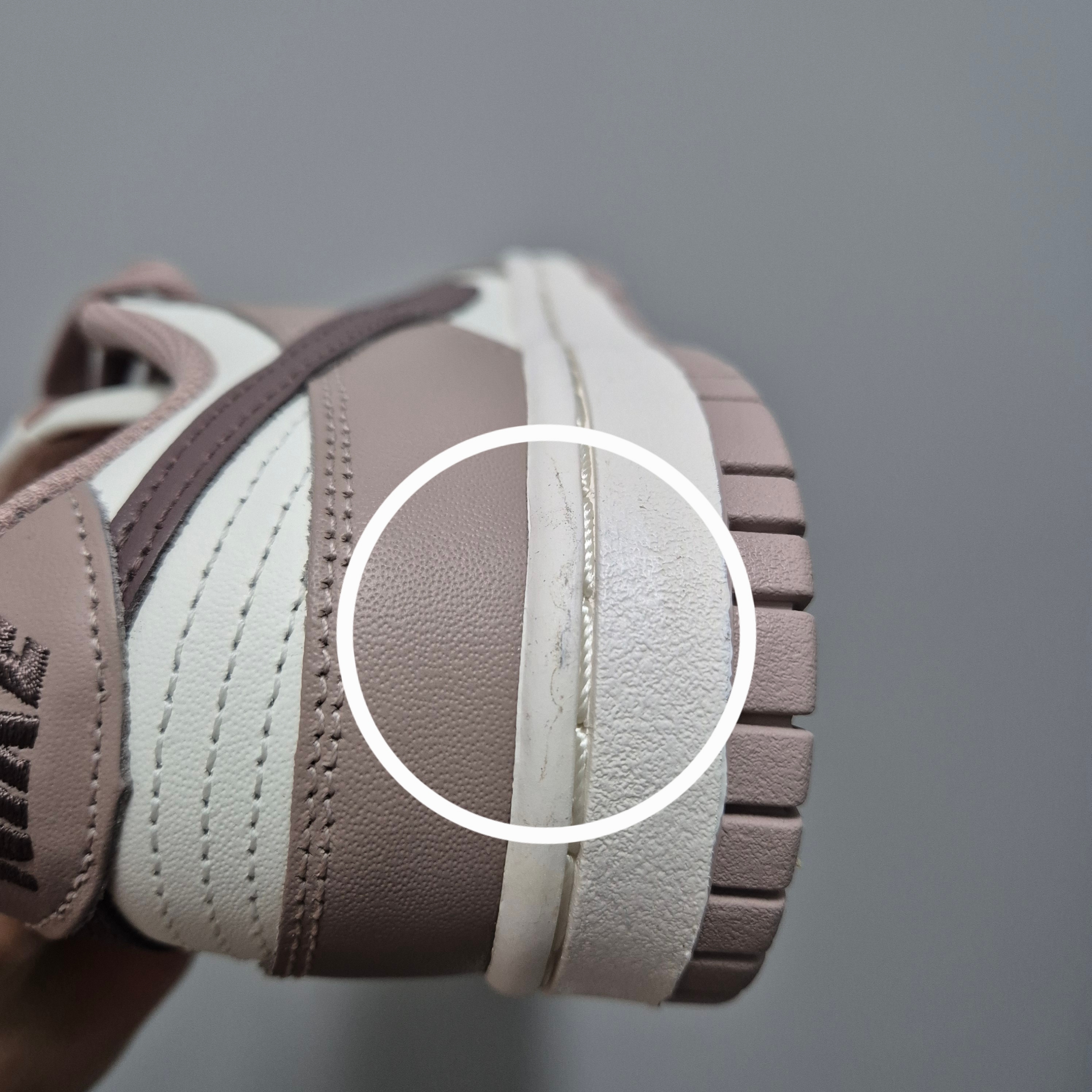 (W) Nike Dunk Low Sail Diffused Taupe 착용 스타일 - 5
